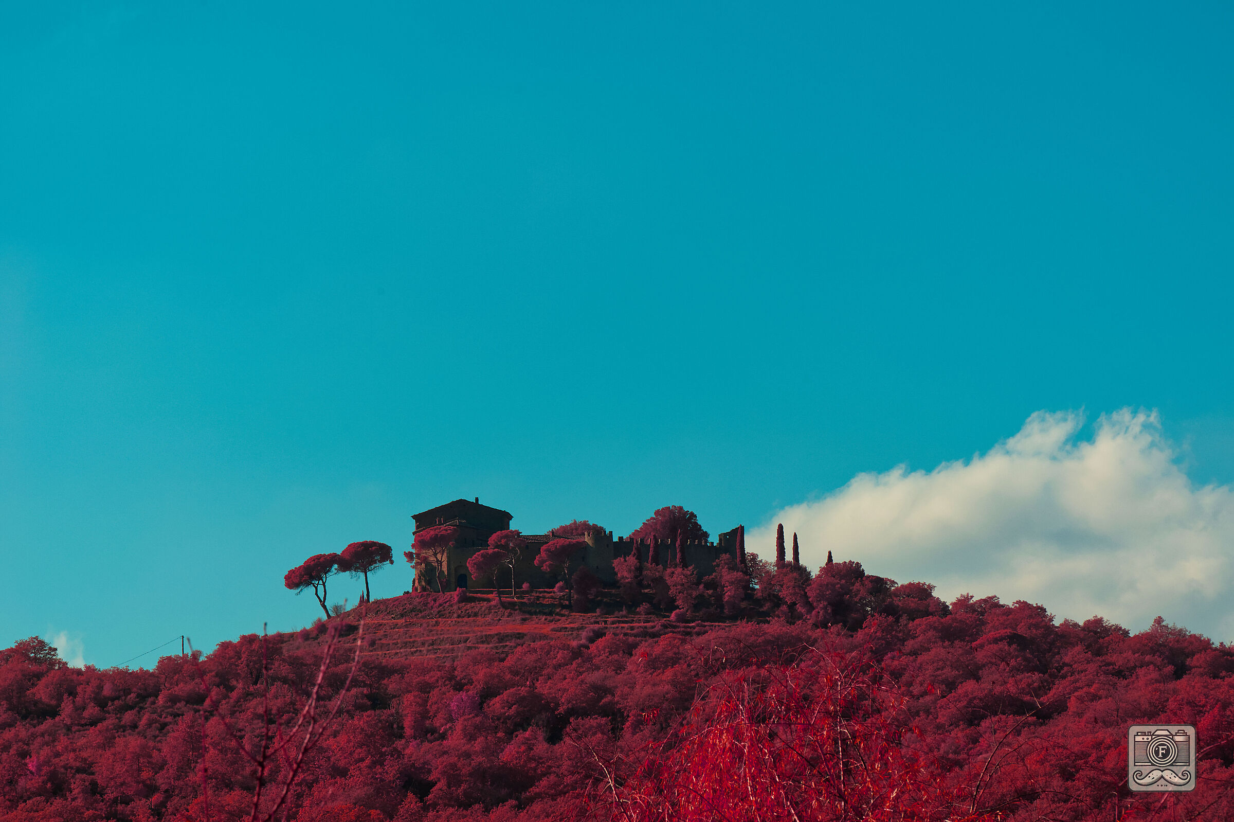 Montegualandro Castle IR Chrome
