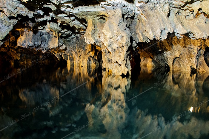 Alisadr Water Cave