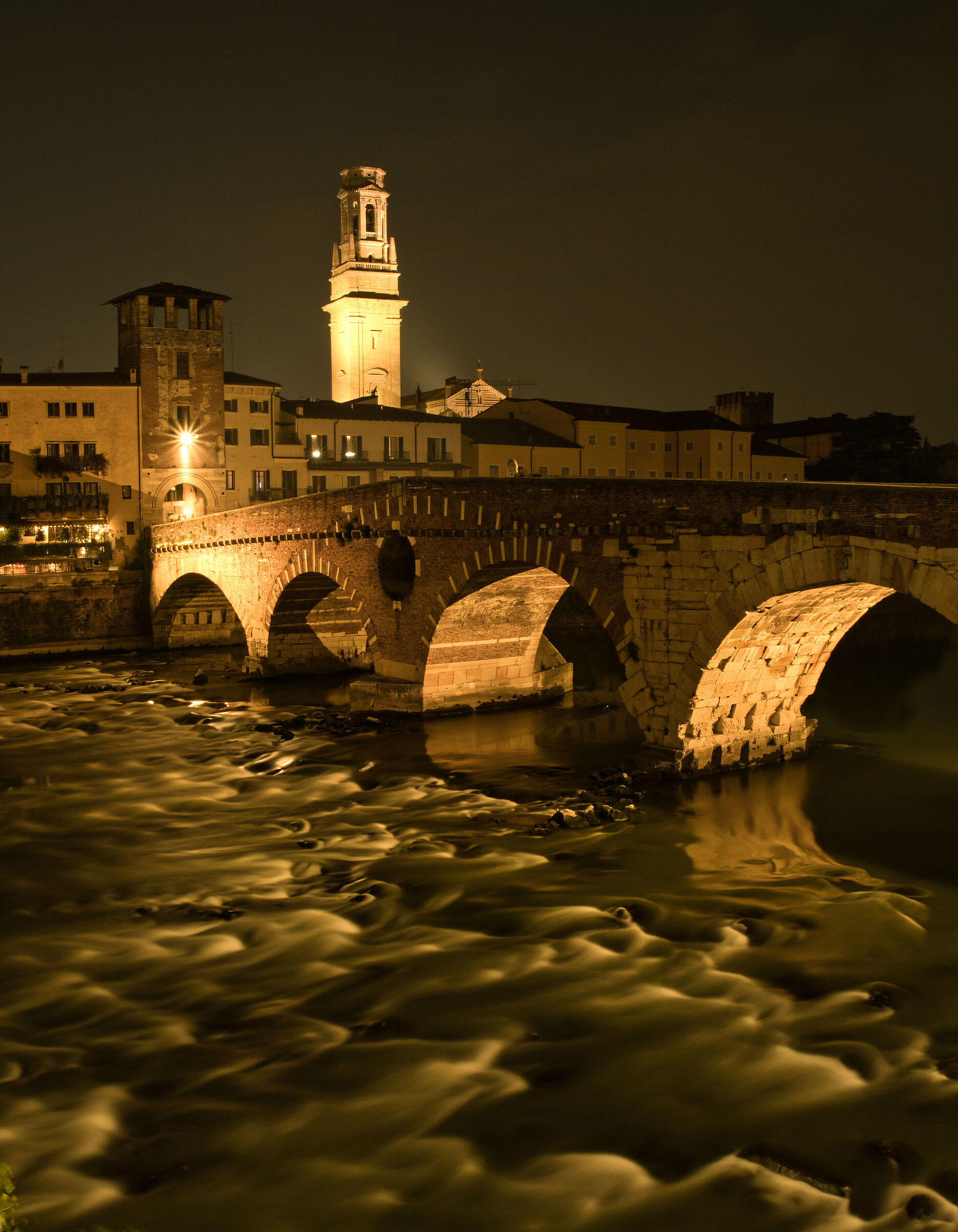 PONTE PIETRA VERONA