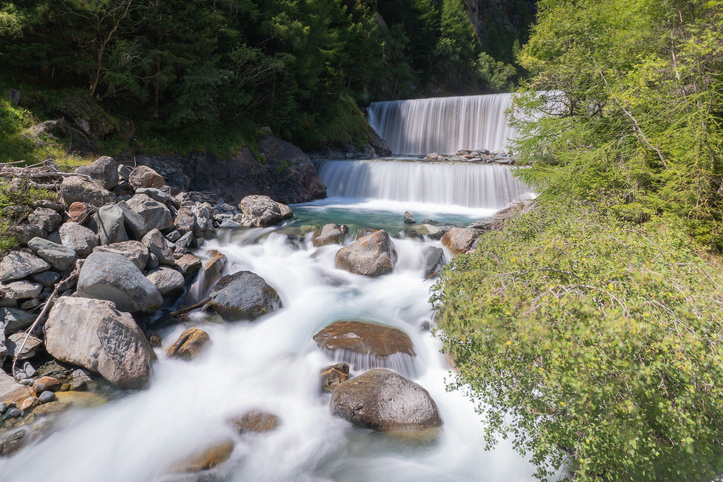Silk effect on waterfalls...