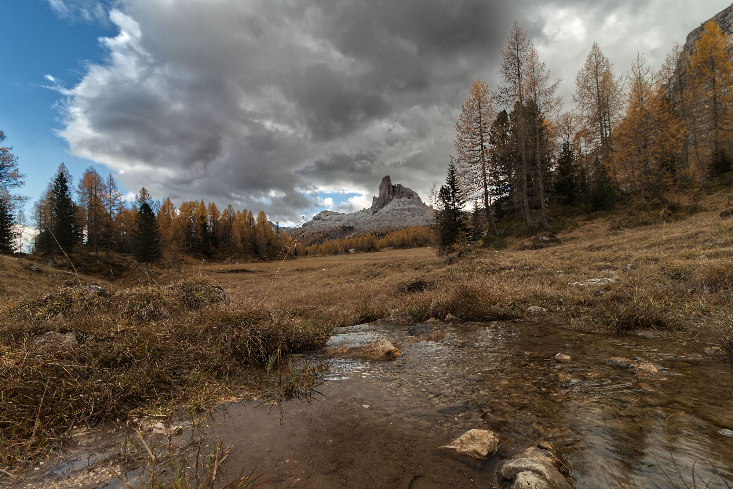 Lake of Federa Cortina BL