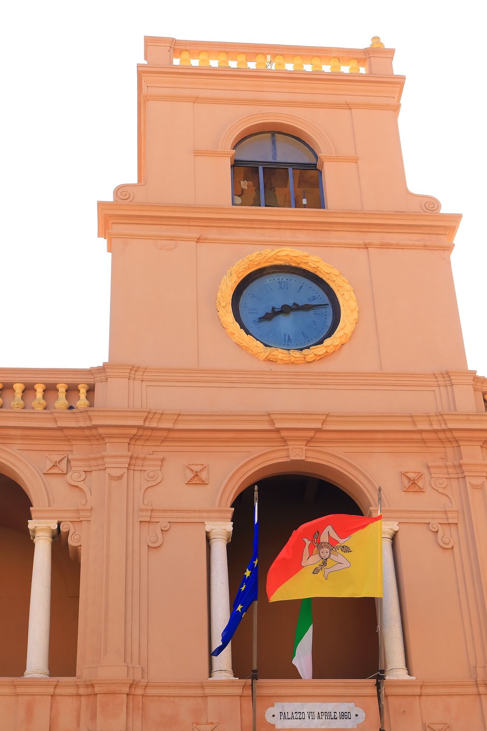 Palazzo via Aprile 1860 05 ottobre 2025 - 0141