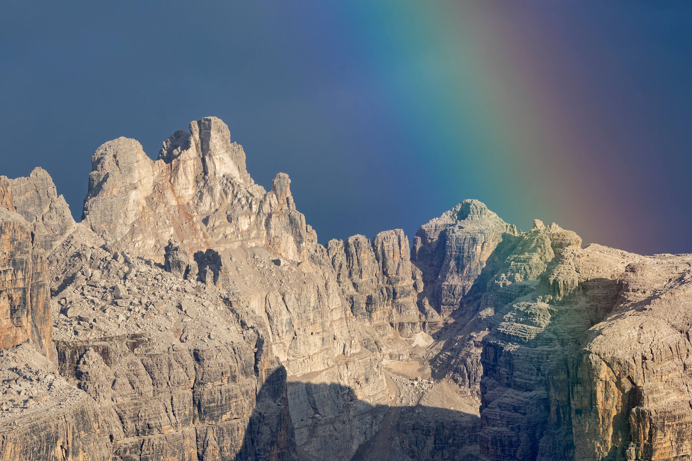 the collapse of the Falkner peak