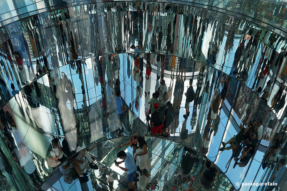 Concentric People