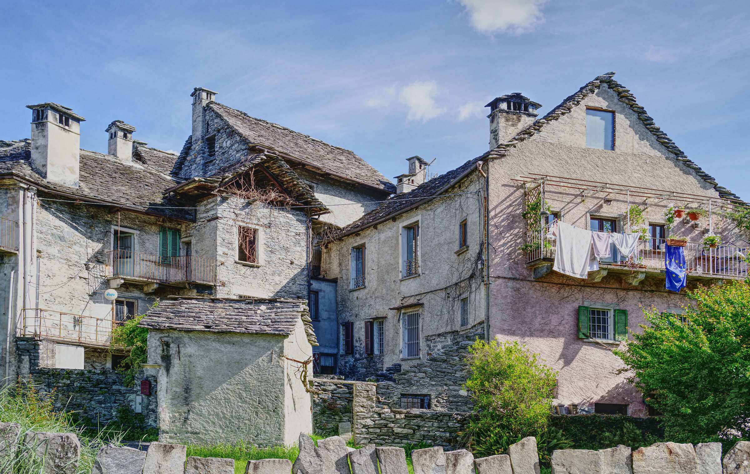 Val d'Ossola-le frazioni di Montecrestese