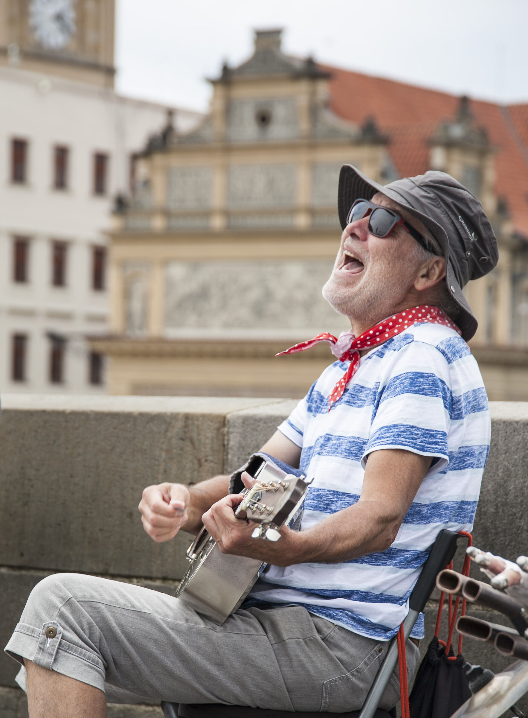 Guitar on Ponte carlo