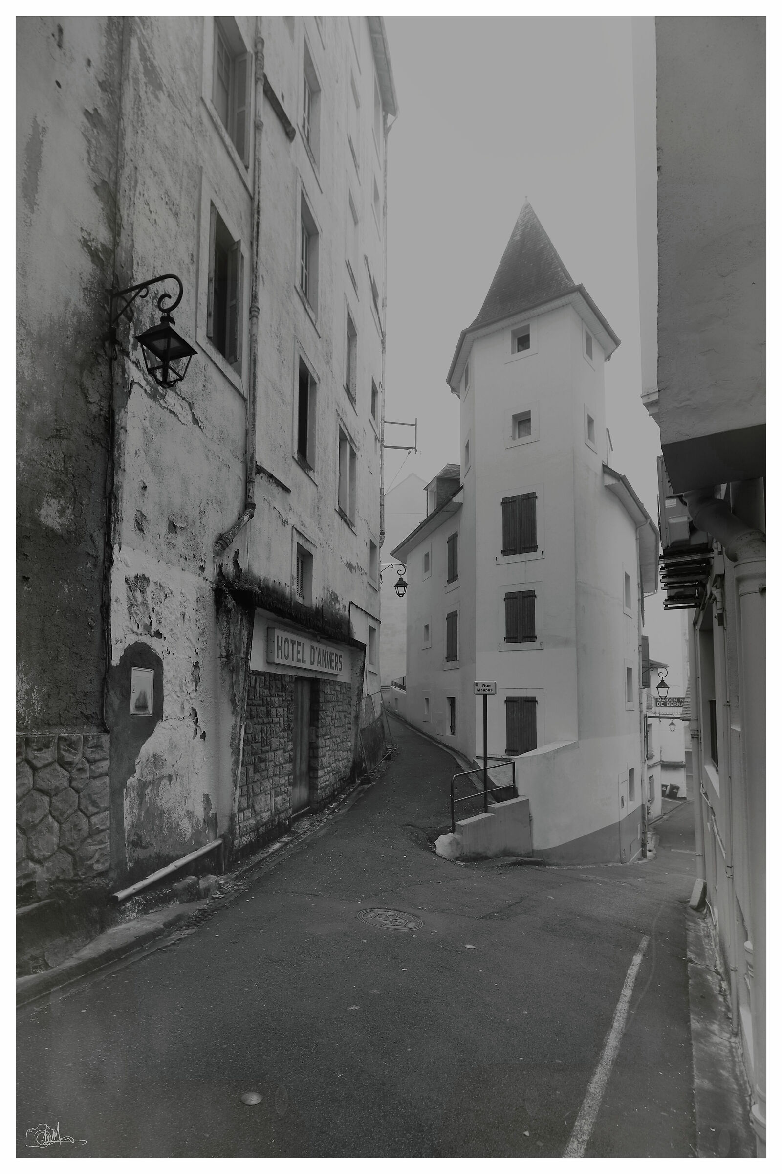 Rue Maupas