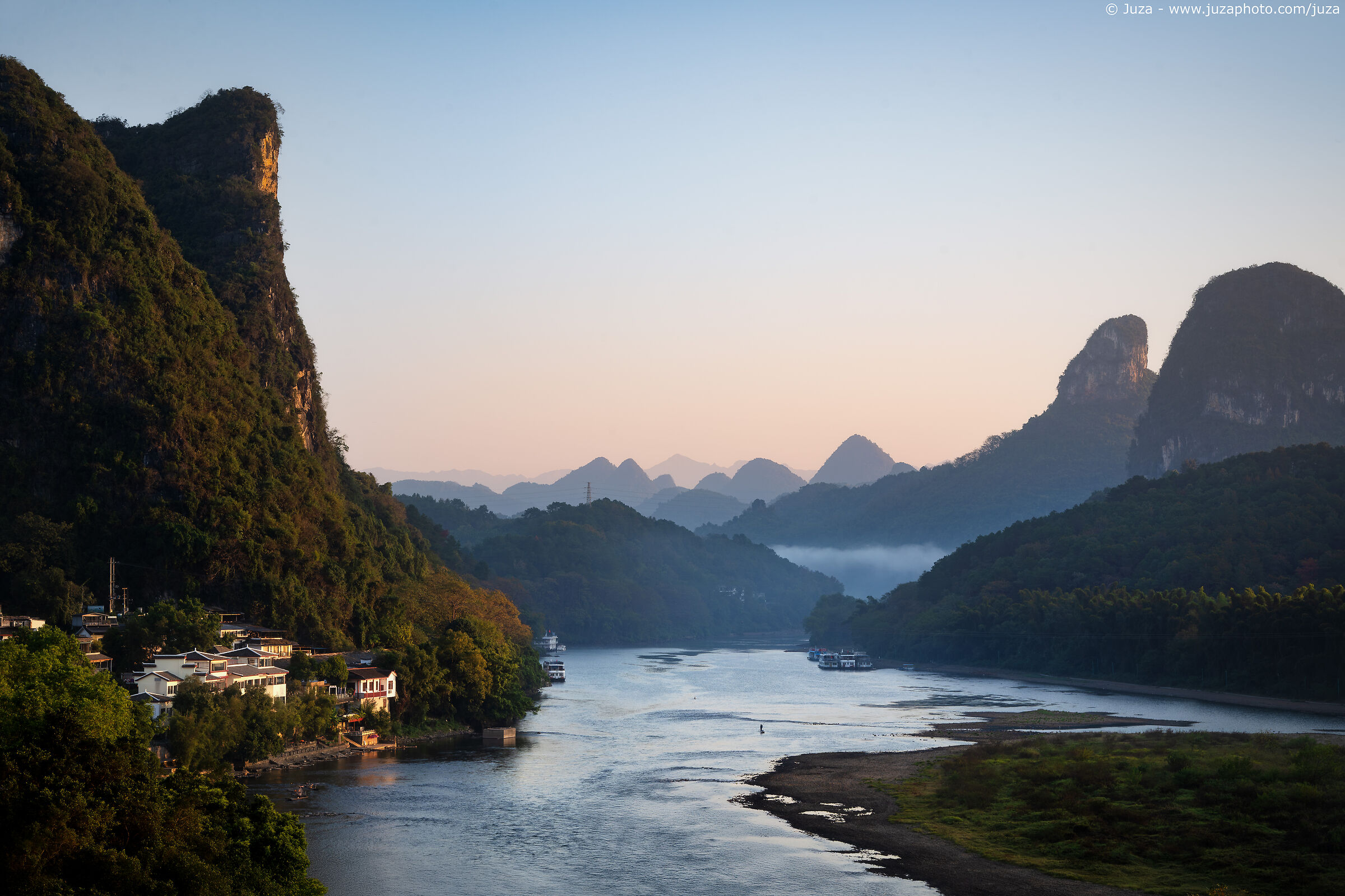 Sunrise over the Lijiang River