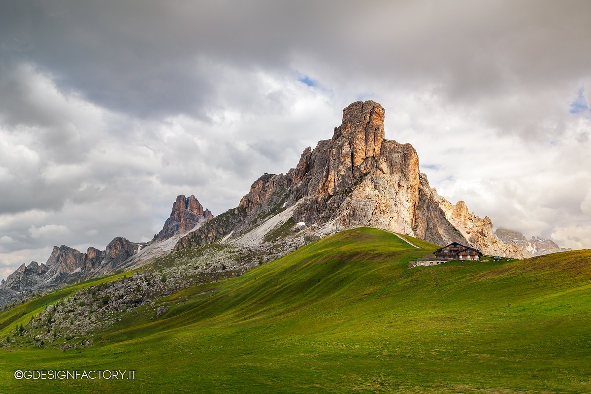 Passo Giau (dettaglio Monte Averau)