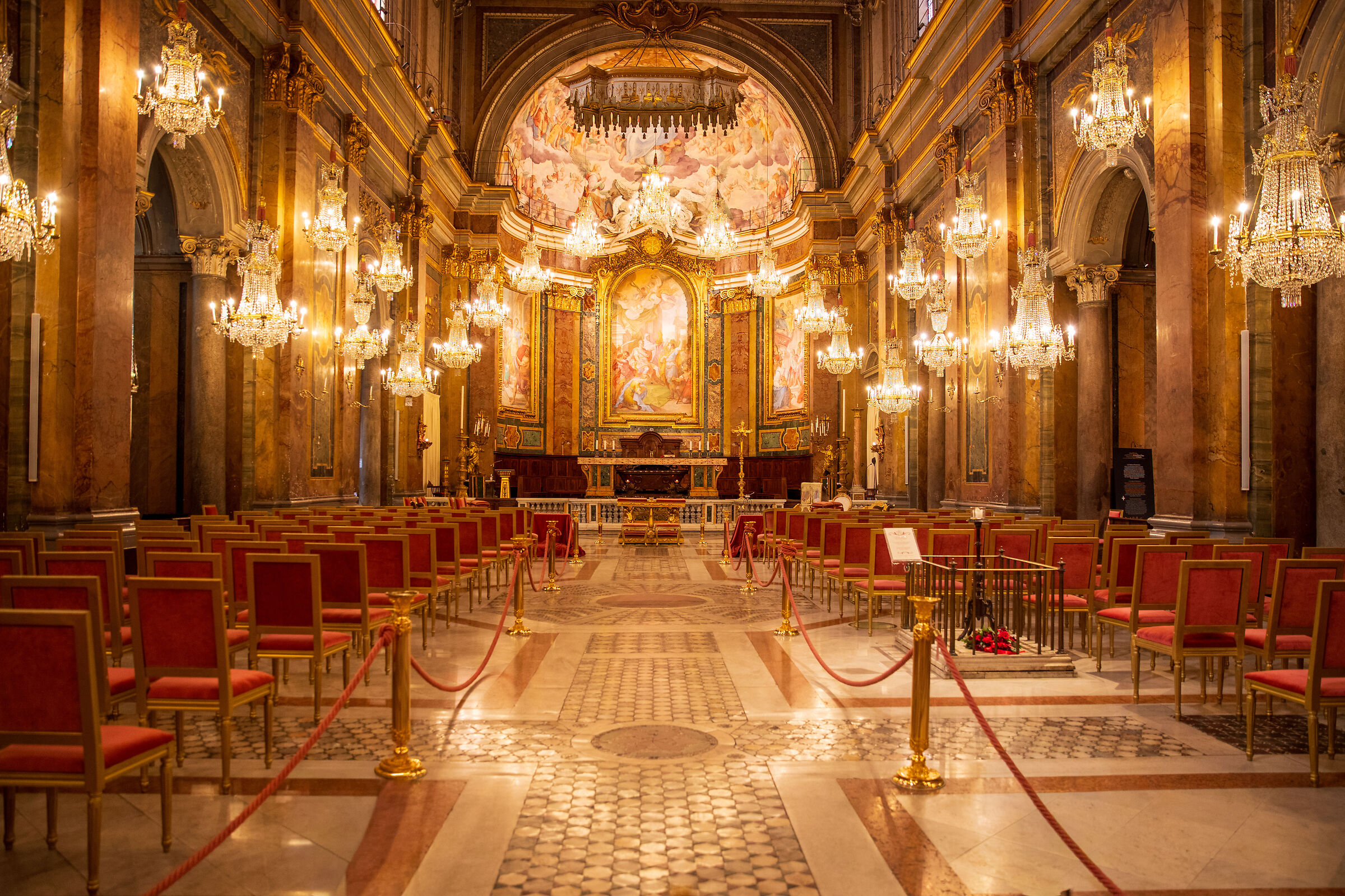 Basilica dei Lampadari