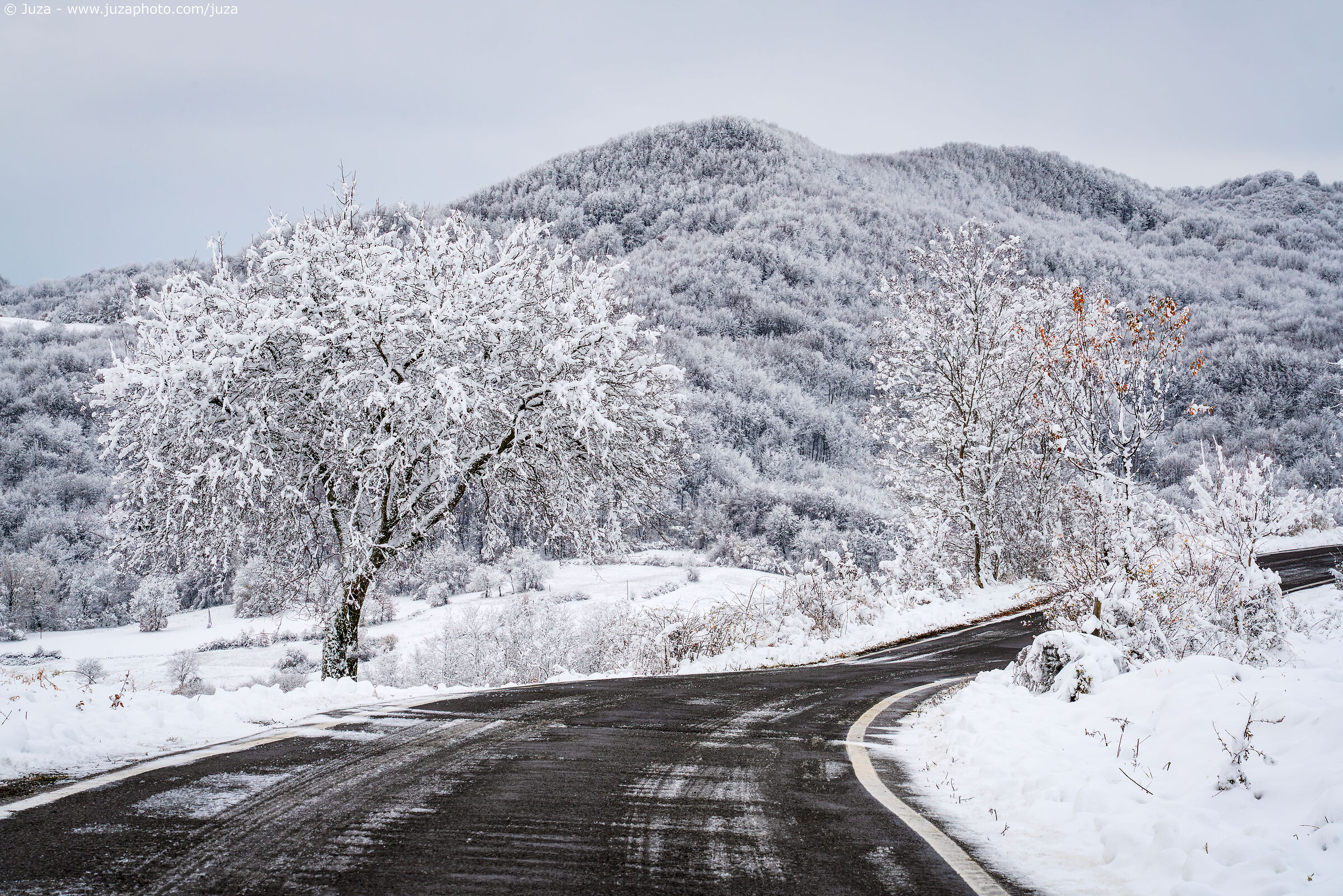 Snowy road in the Apennines