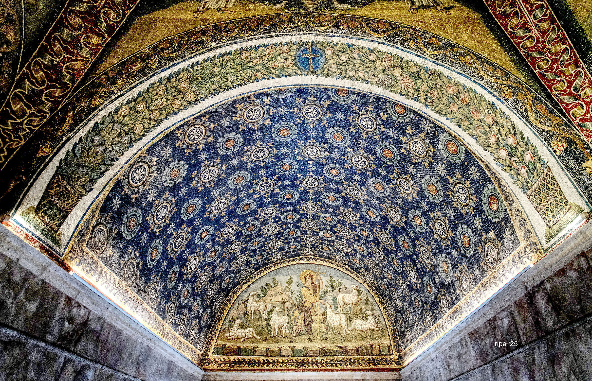 Ravenna i mosaici del Mausoleo di Galla Placidia