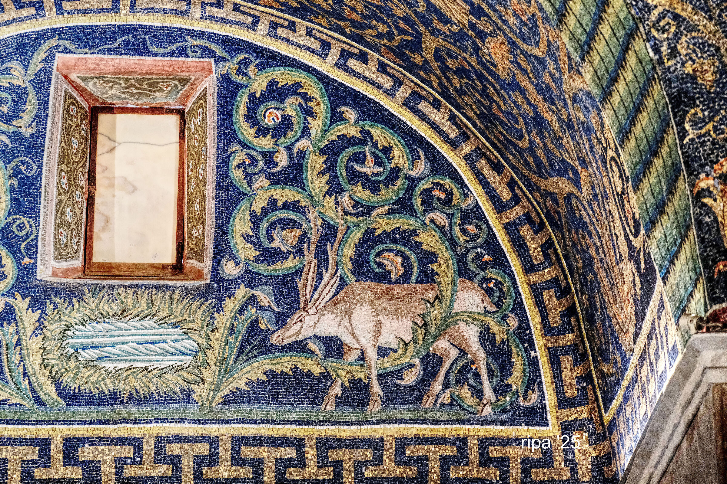 Ravenna i mosaici del Mausoleo di Galla Placidia