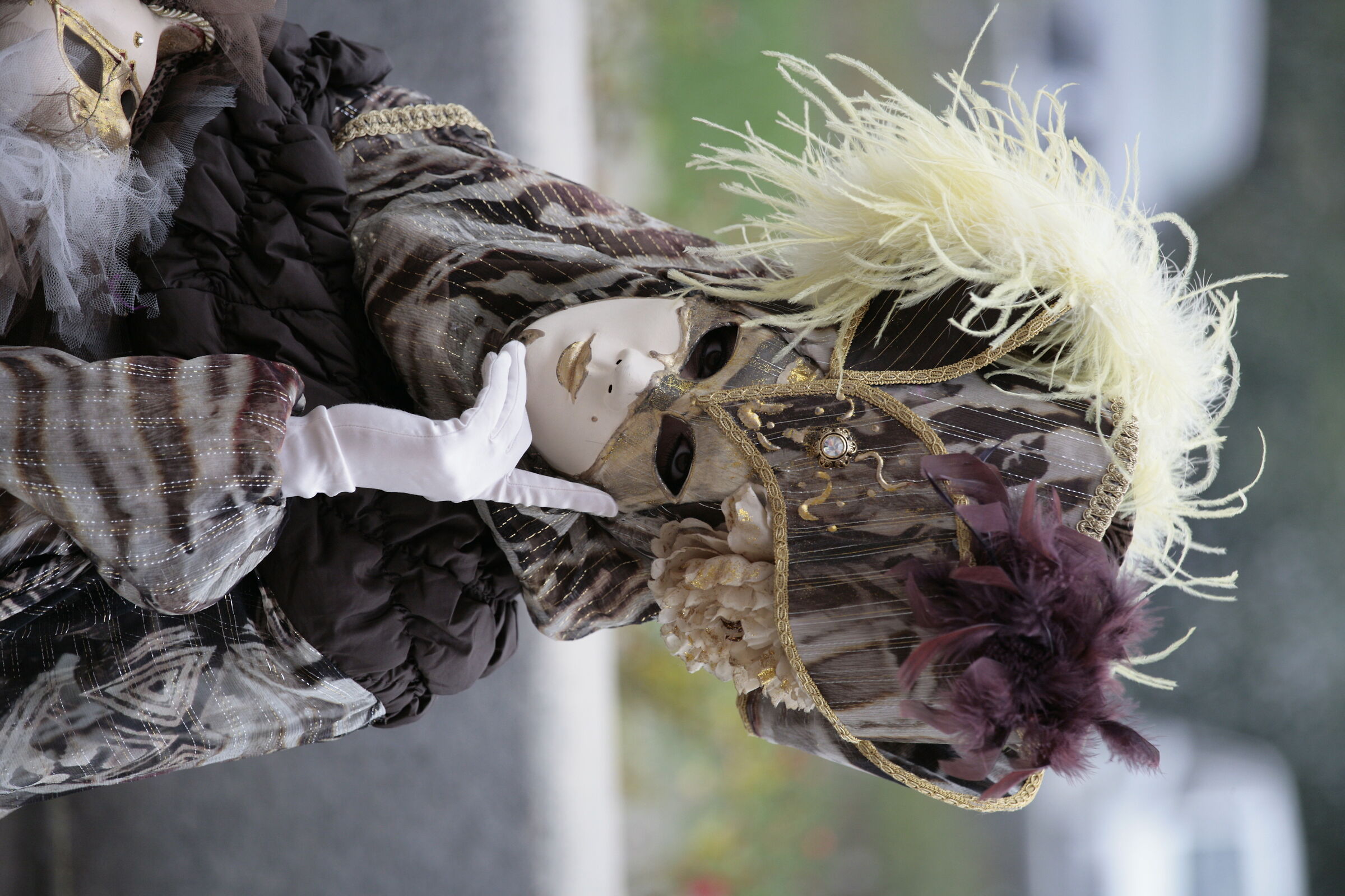 Venetian masks and costumes in Busto Arsizio