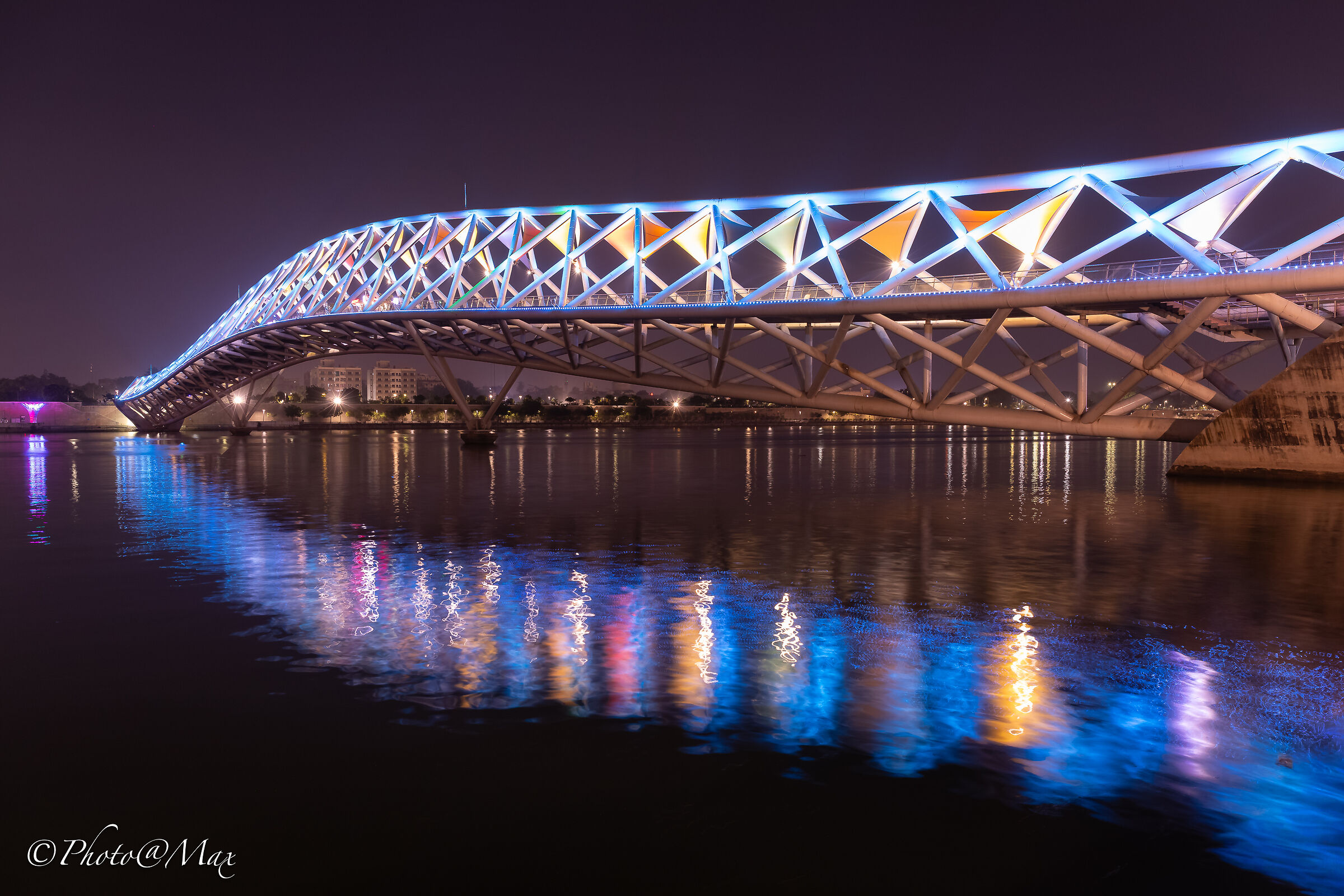 Atal bridge, reflexes