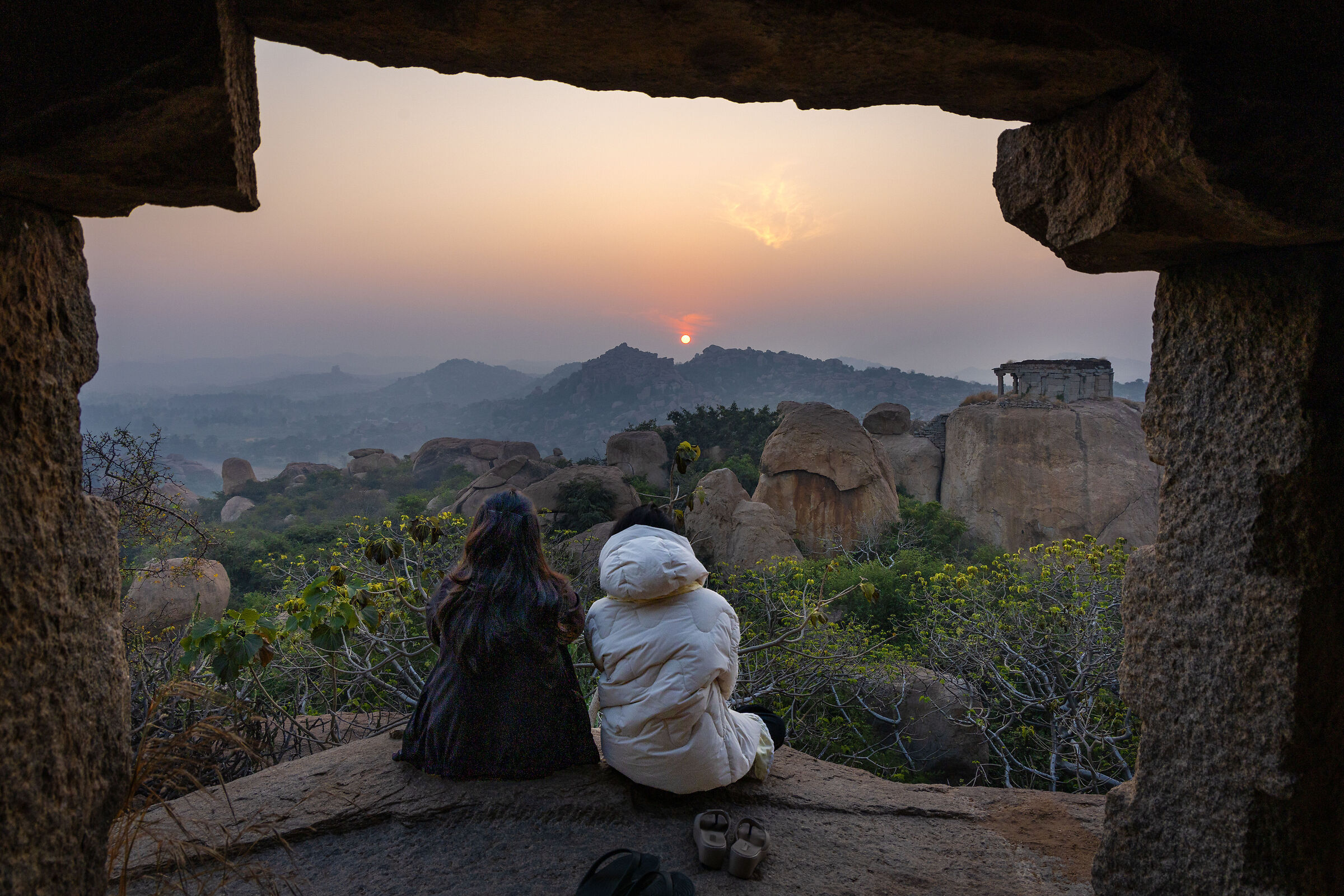 Il sole sorge, e anche noi