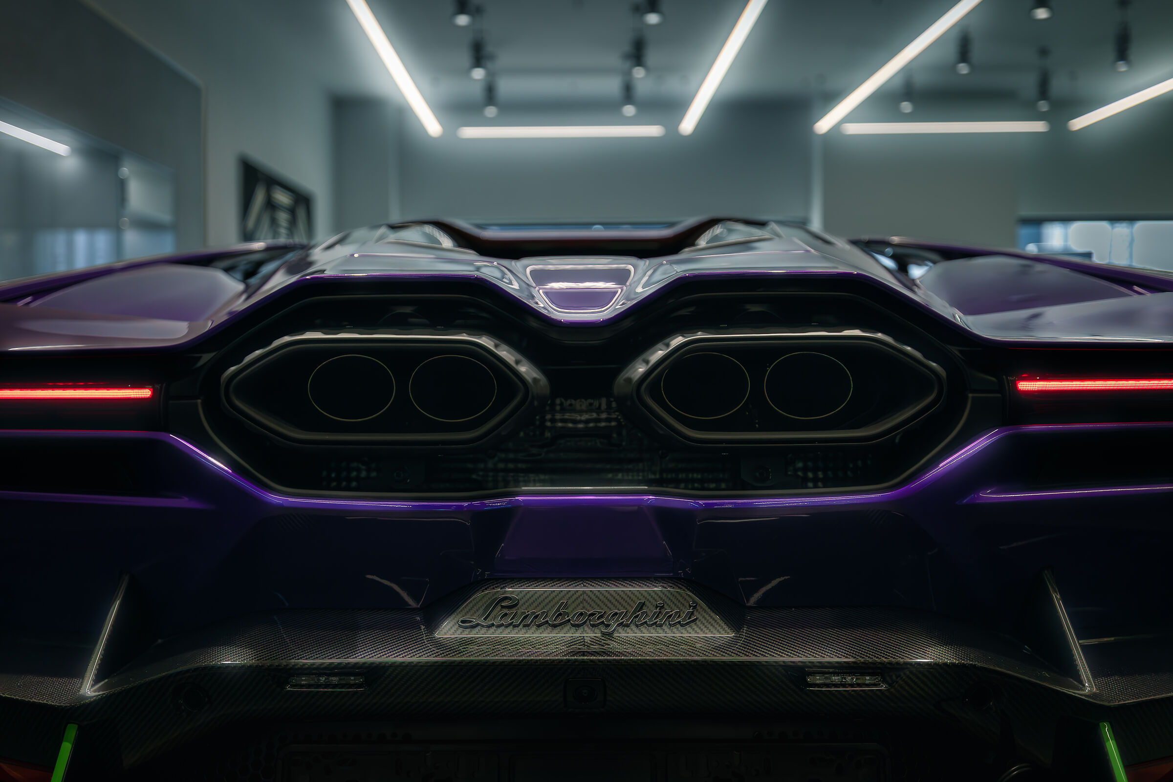 Lamborghini Revuelto