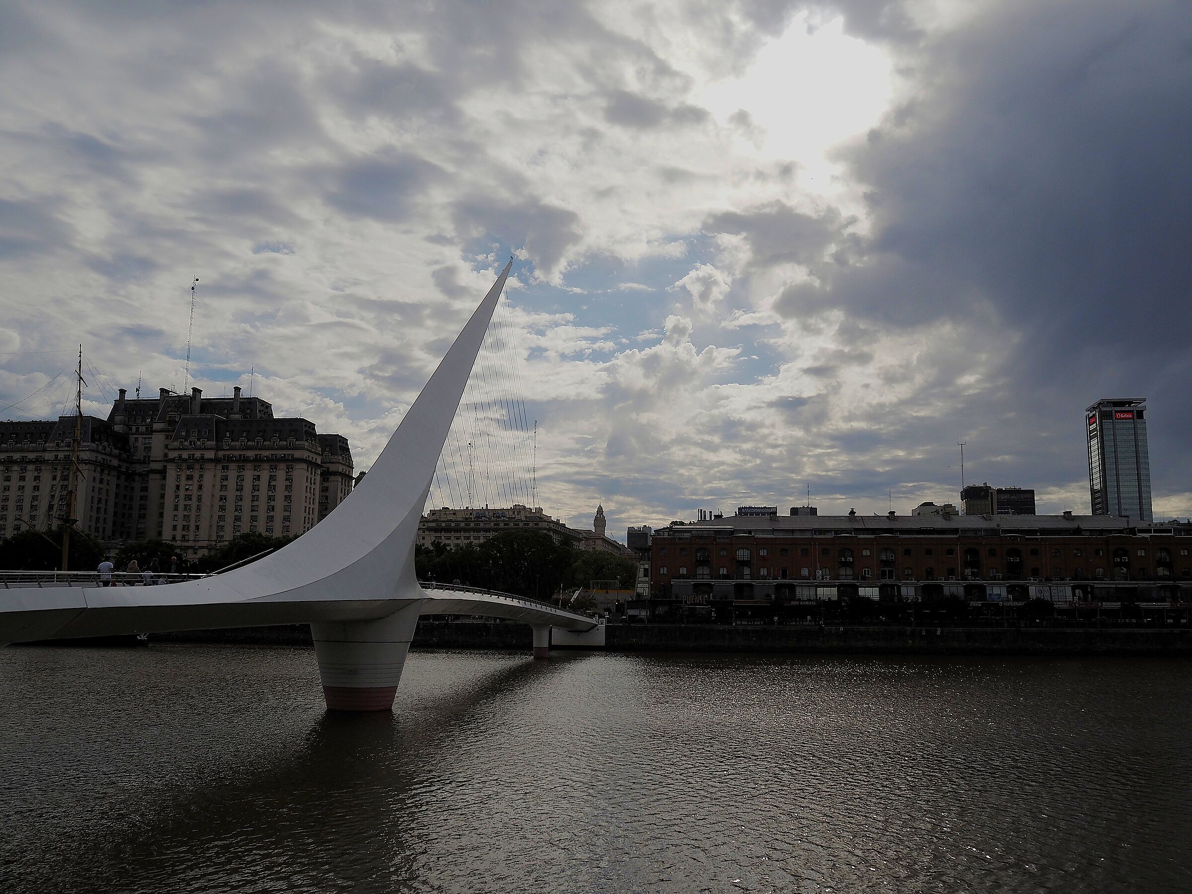 Buenos Aires, Puente de la Mujer