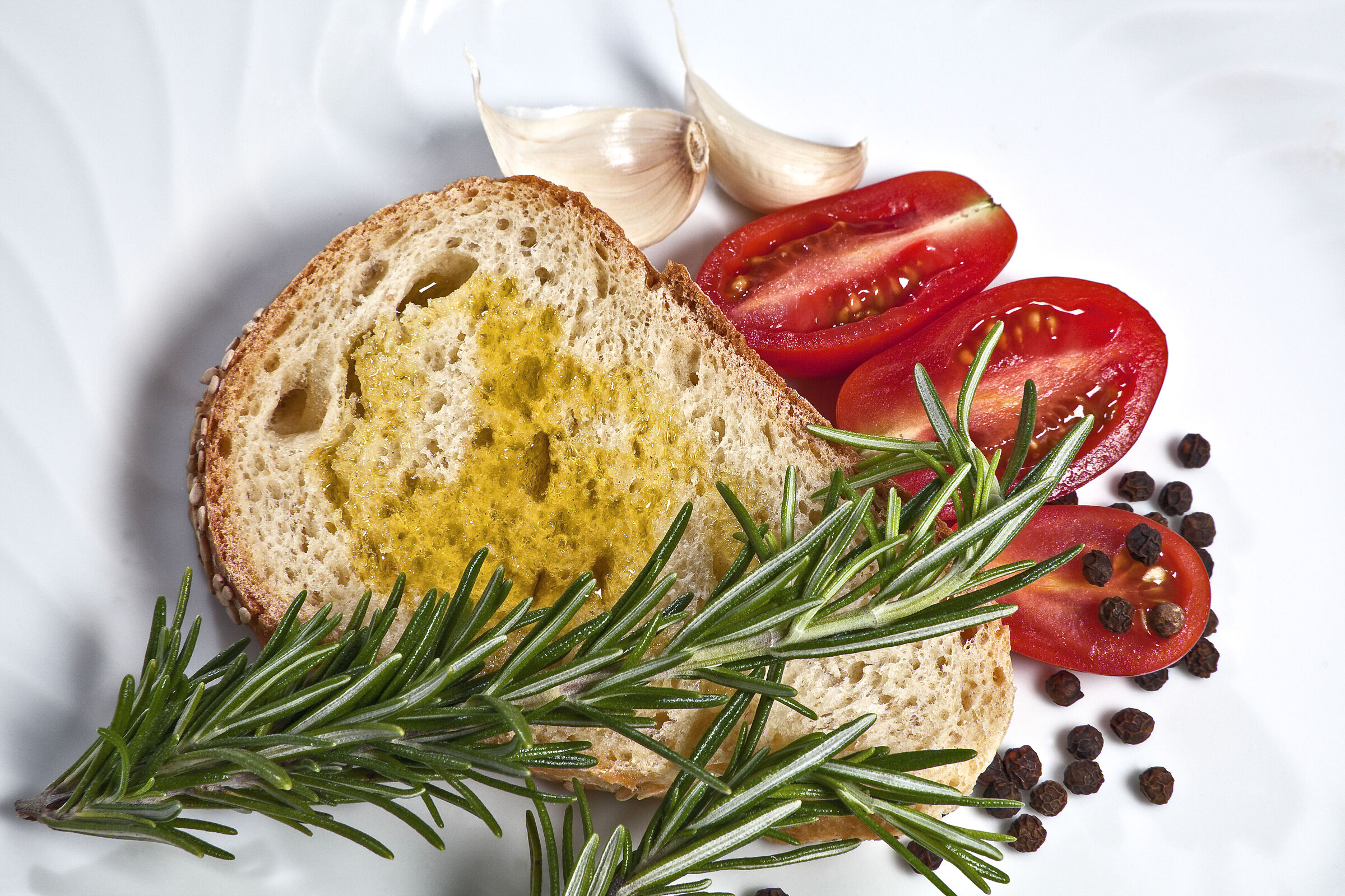 Bruschetta with tomato
