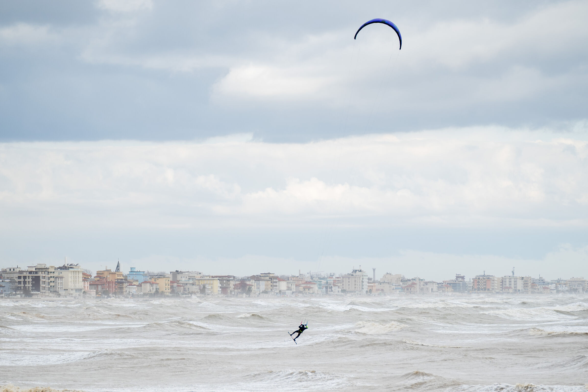 Kitesurfing 4