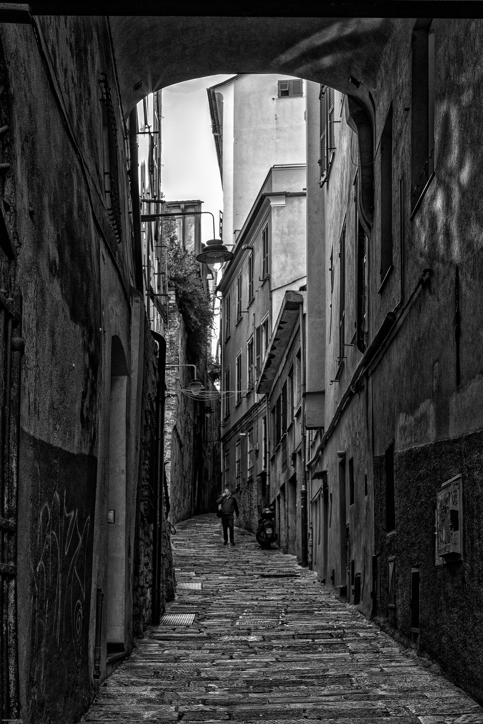 "y love caruggi".. Genoa