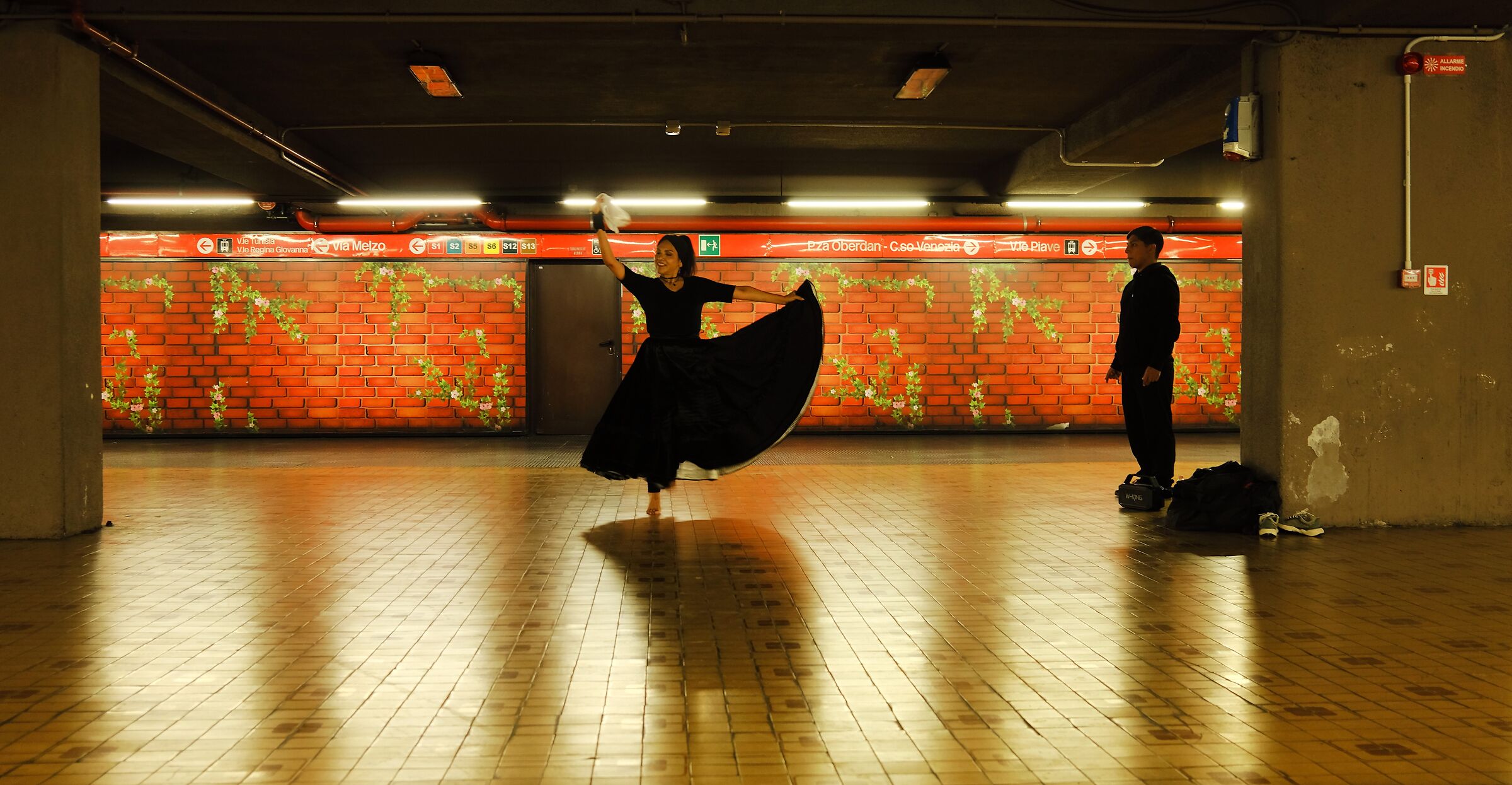 Flamenco in the metro