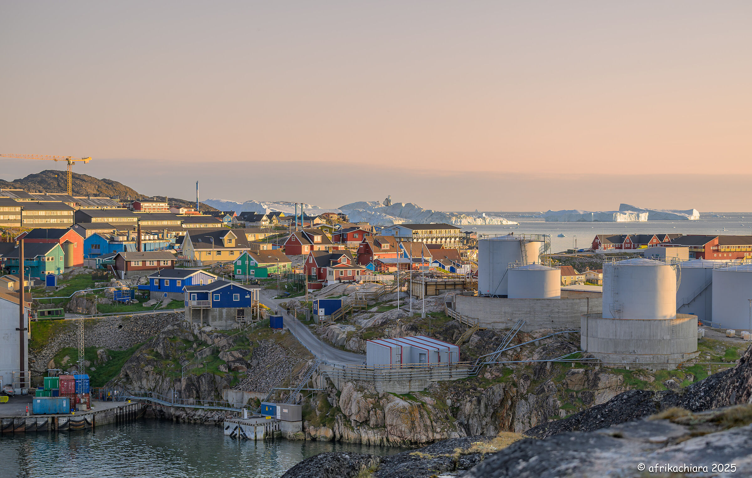 Summer night in Ilulissat