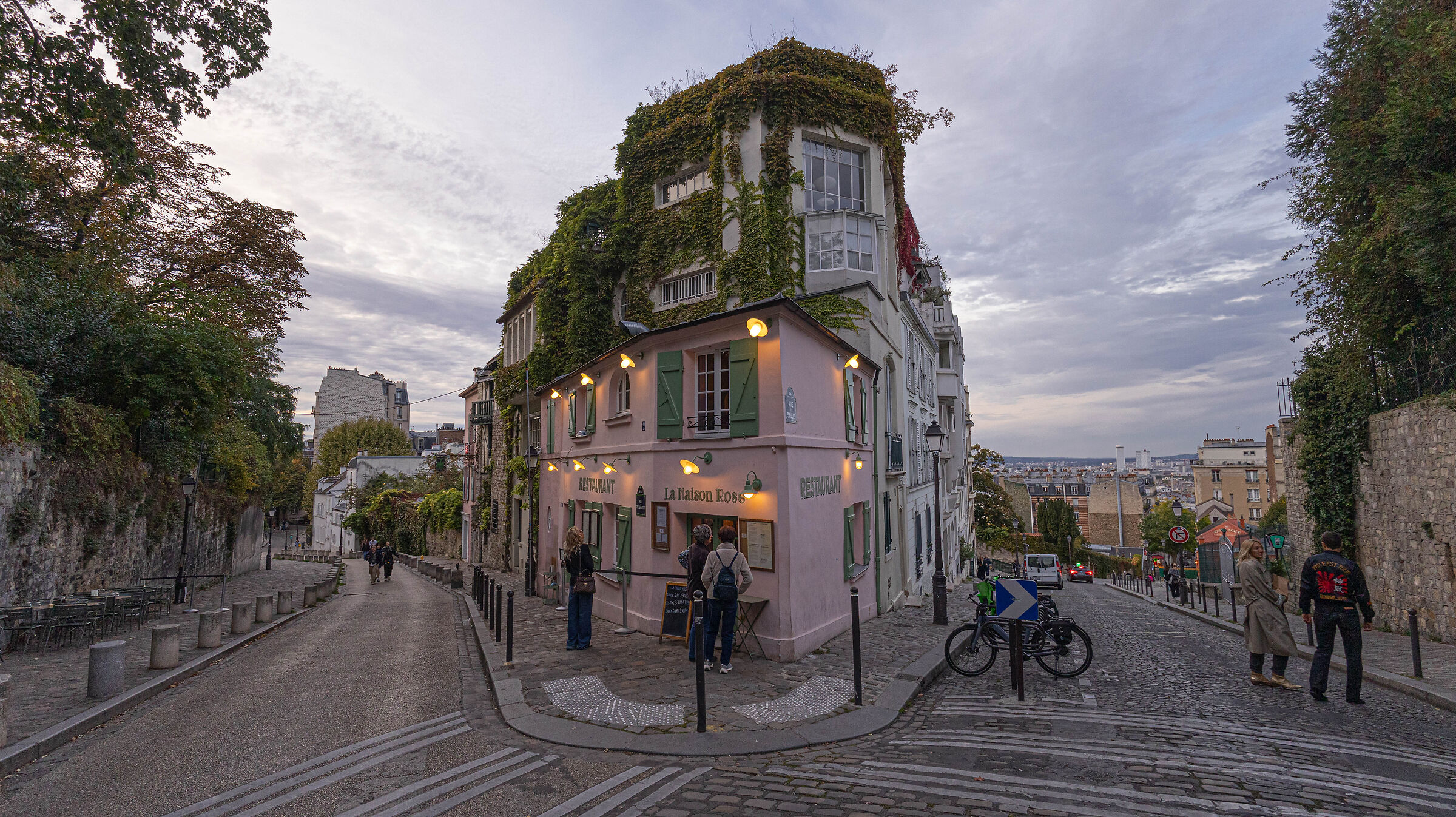 Montmartre La Maison Rose