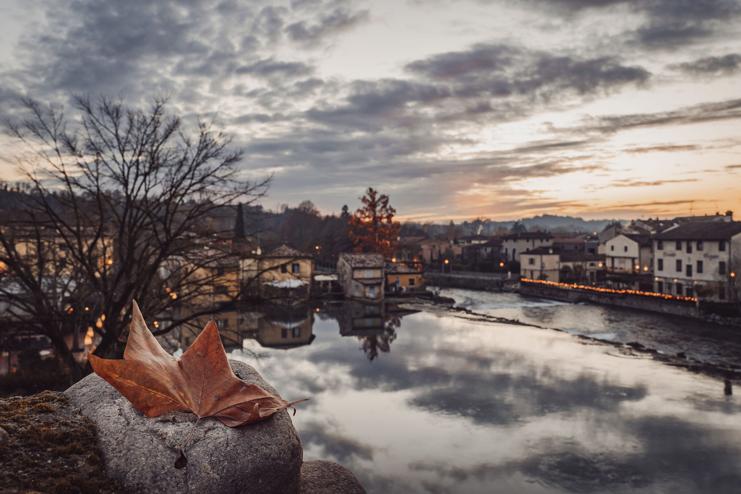 Between autumn and winter