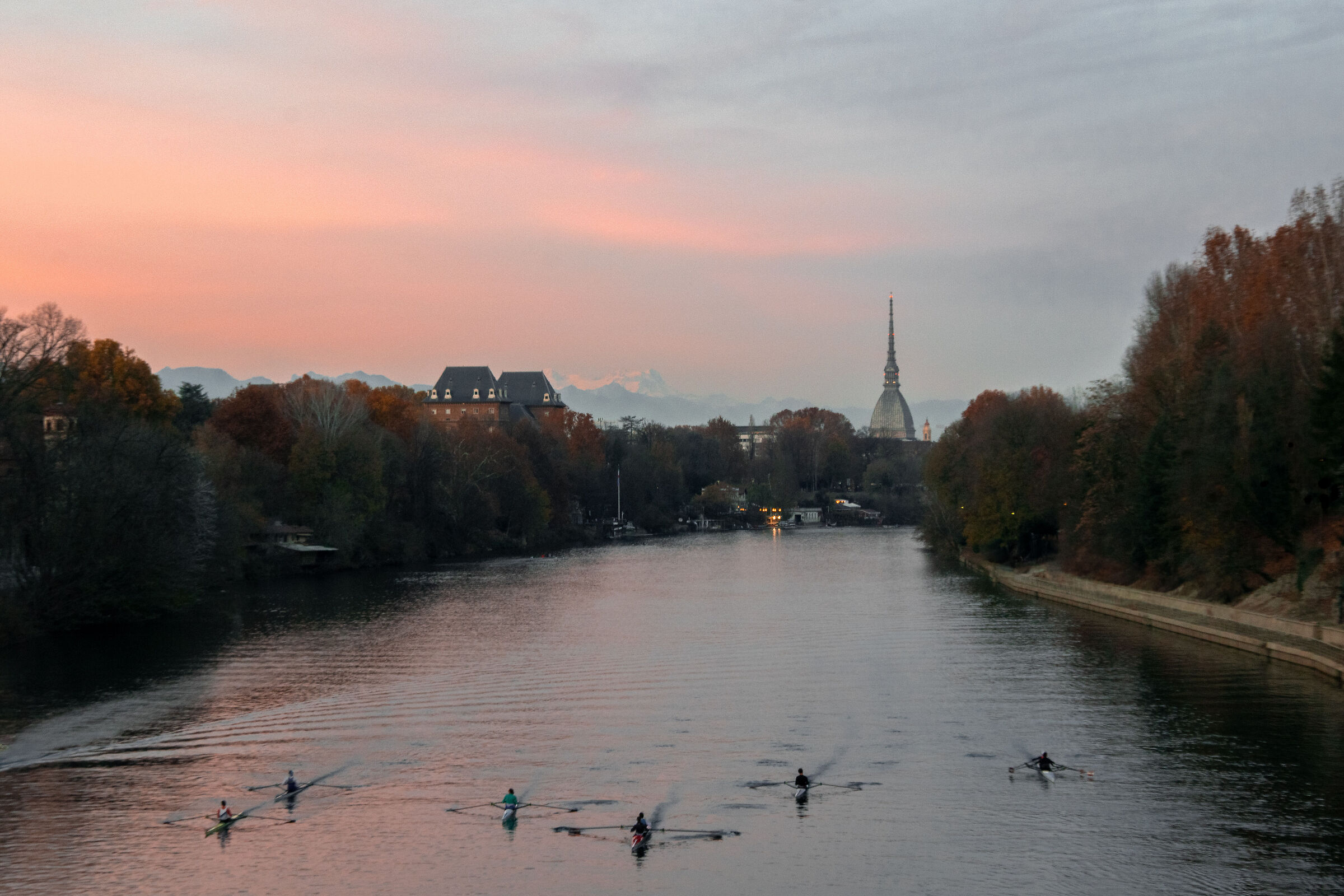 Canoes in Turin