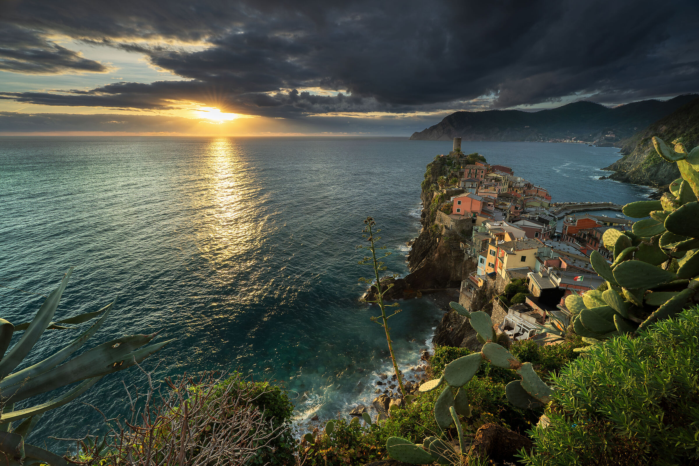 Vernazza al tramonto