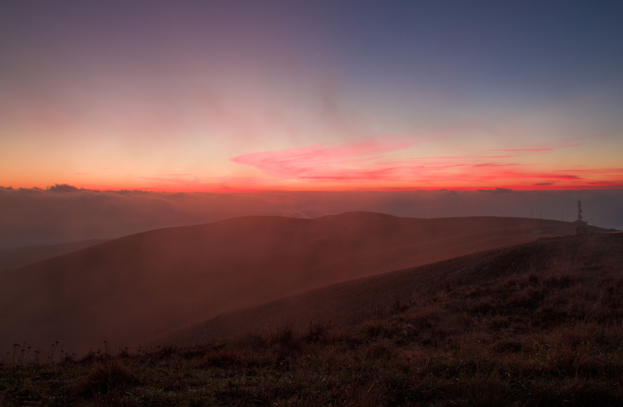 L'alba sul Monte Pizzoc.