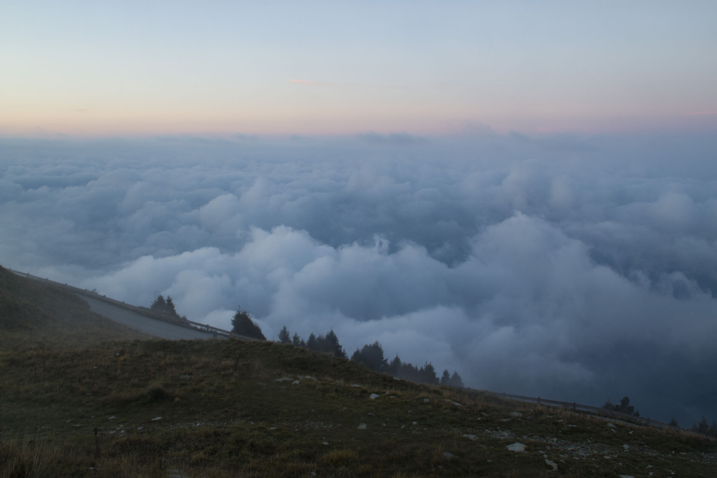 L'alba di questo autunno sul Monte Pizzoc