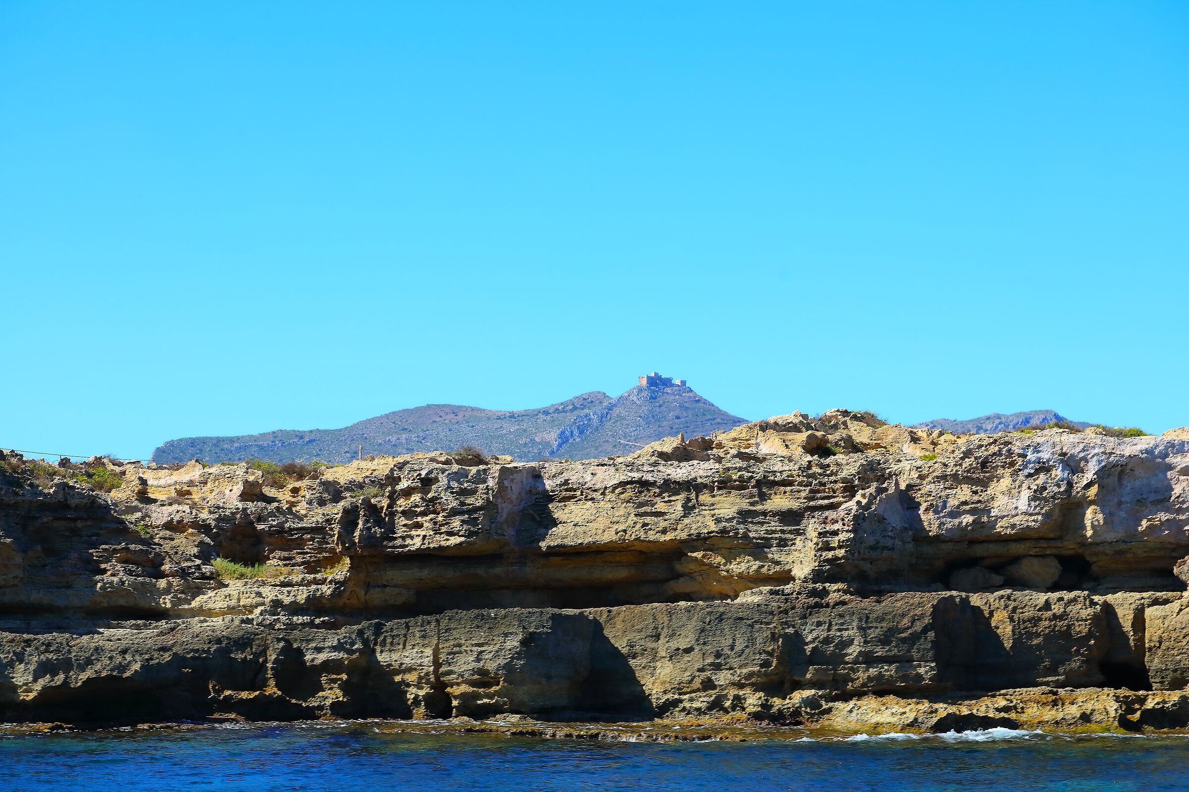 Panorama 08 ottobre 2025 - 0548