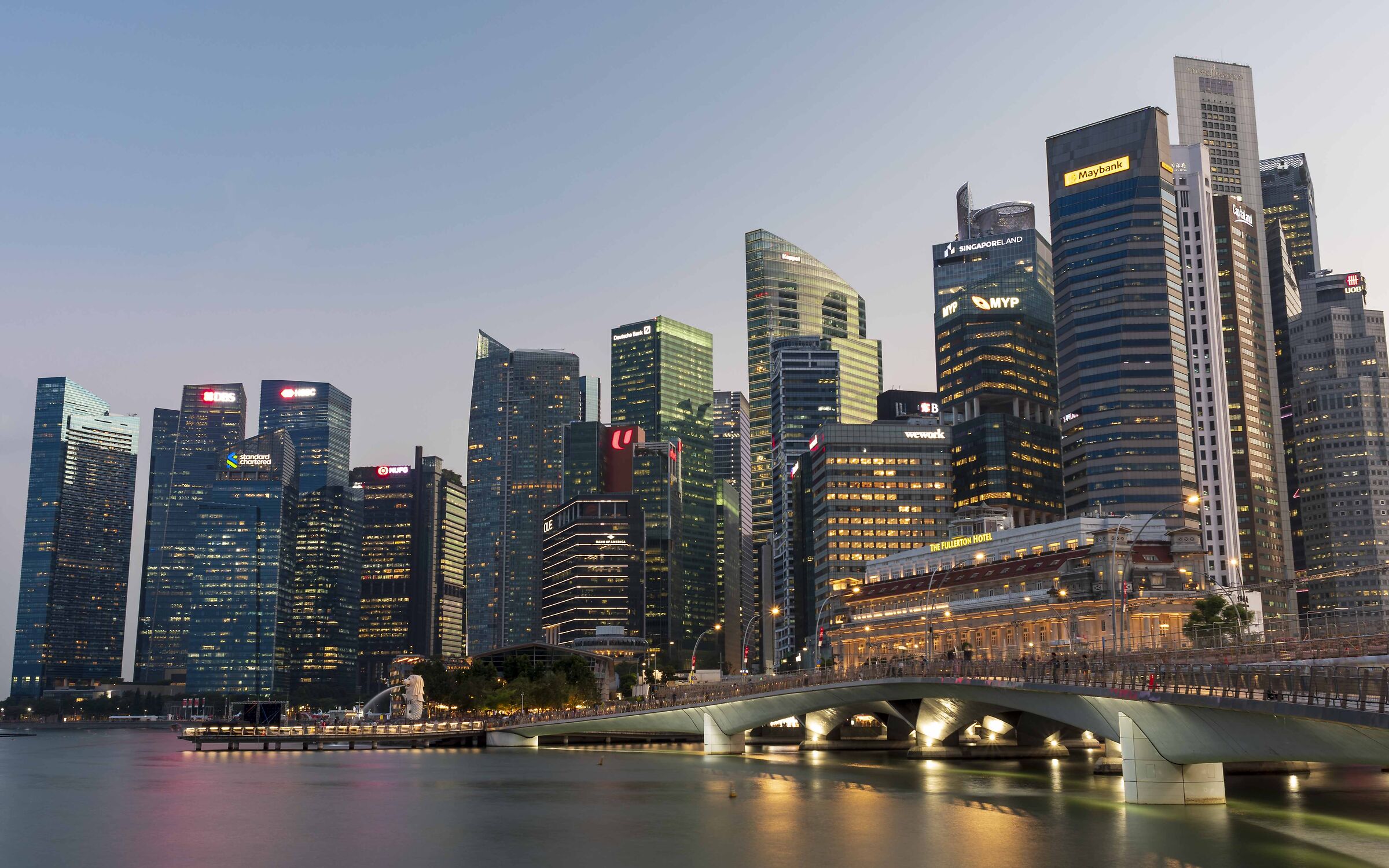 Tramontare nel centro di Singapore