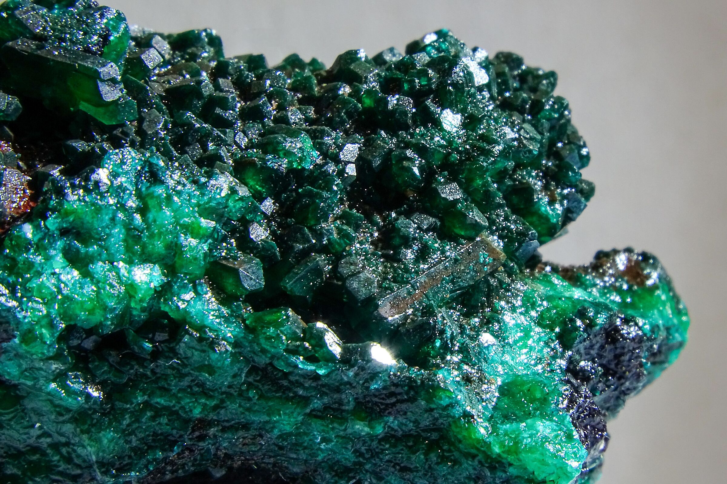 Green dioptase