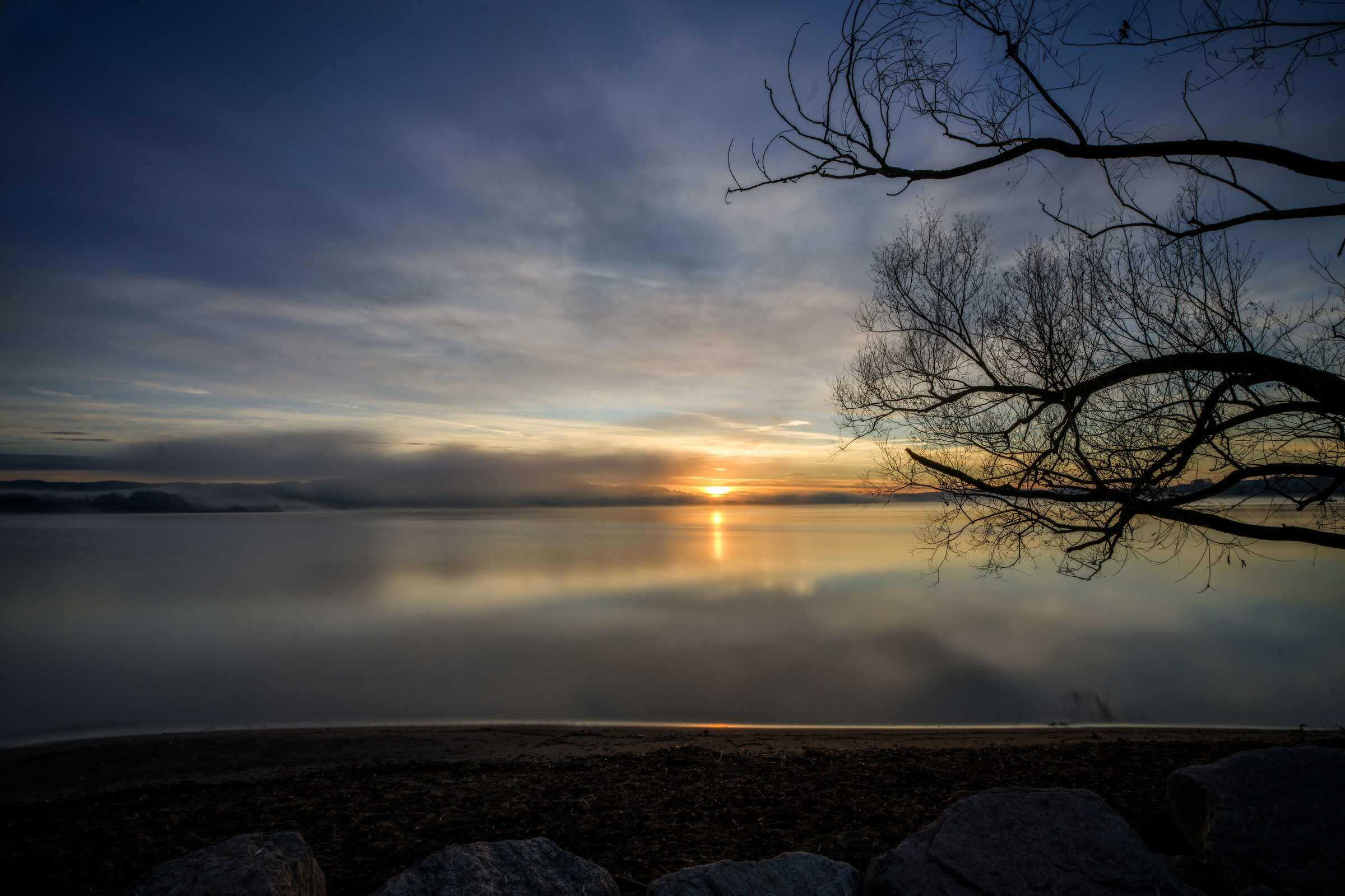Alba sul Lago Maggiore