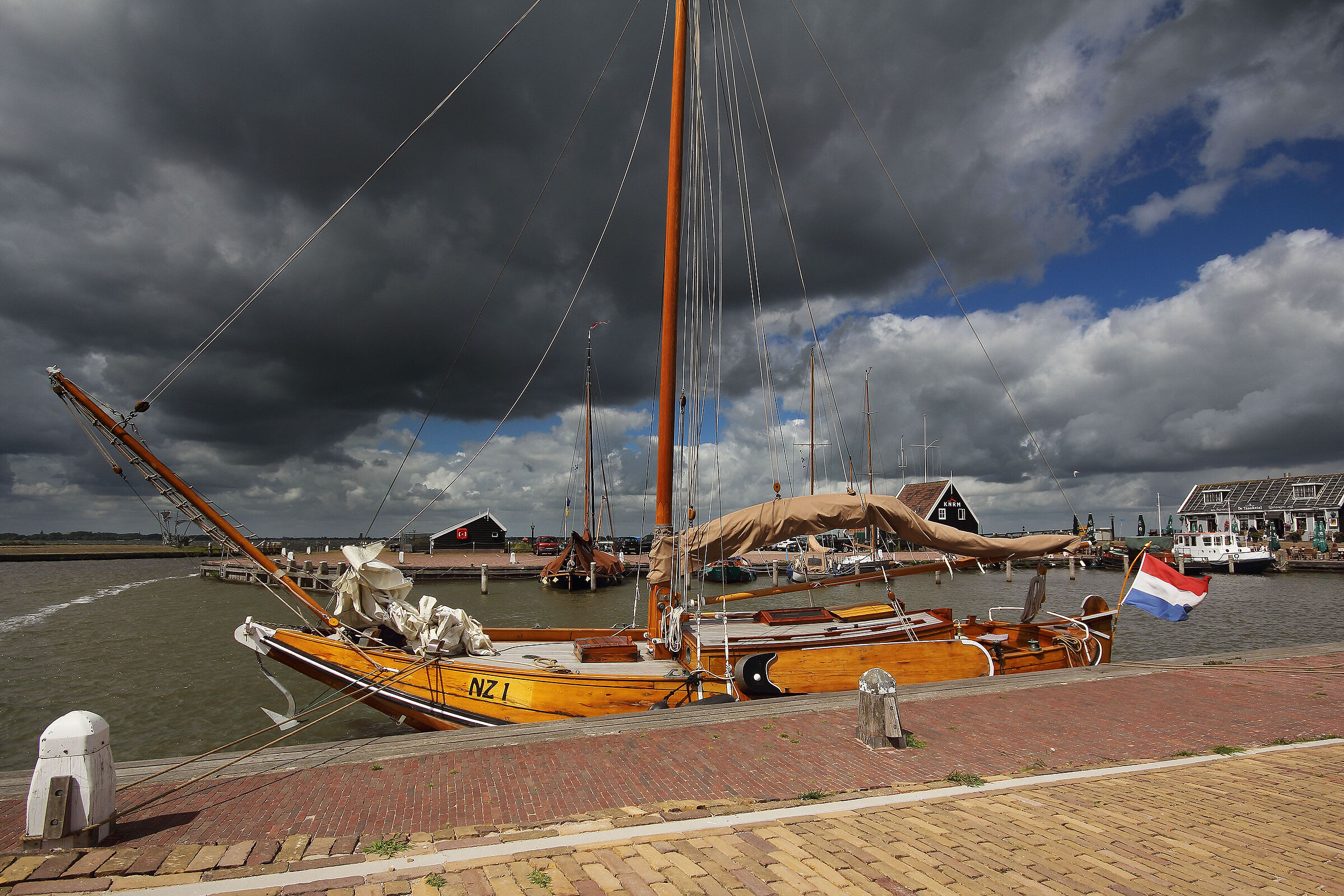Storm winds on Marken