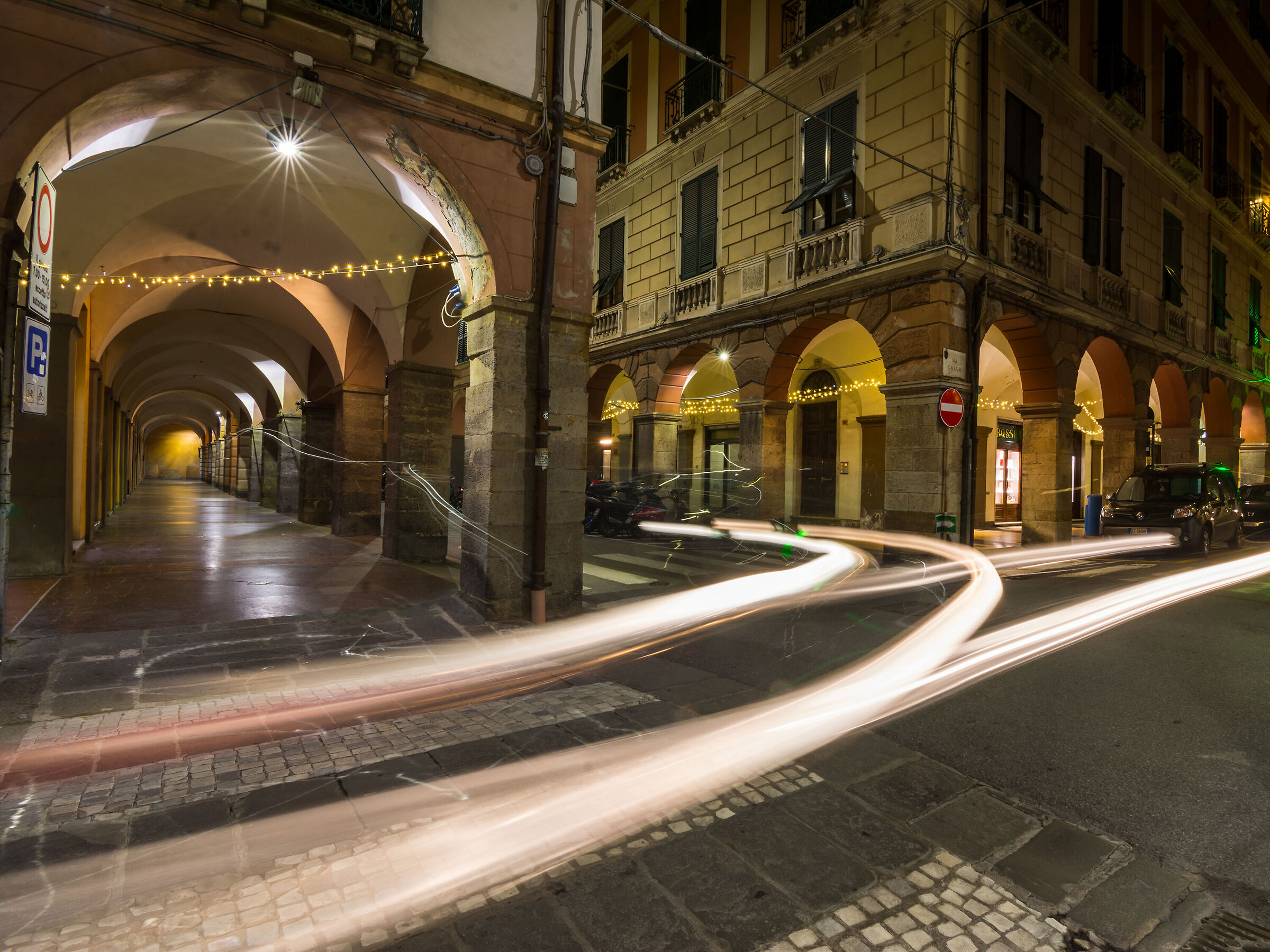 Crossing lights