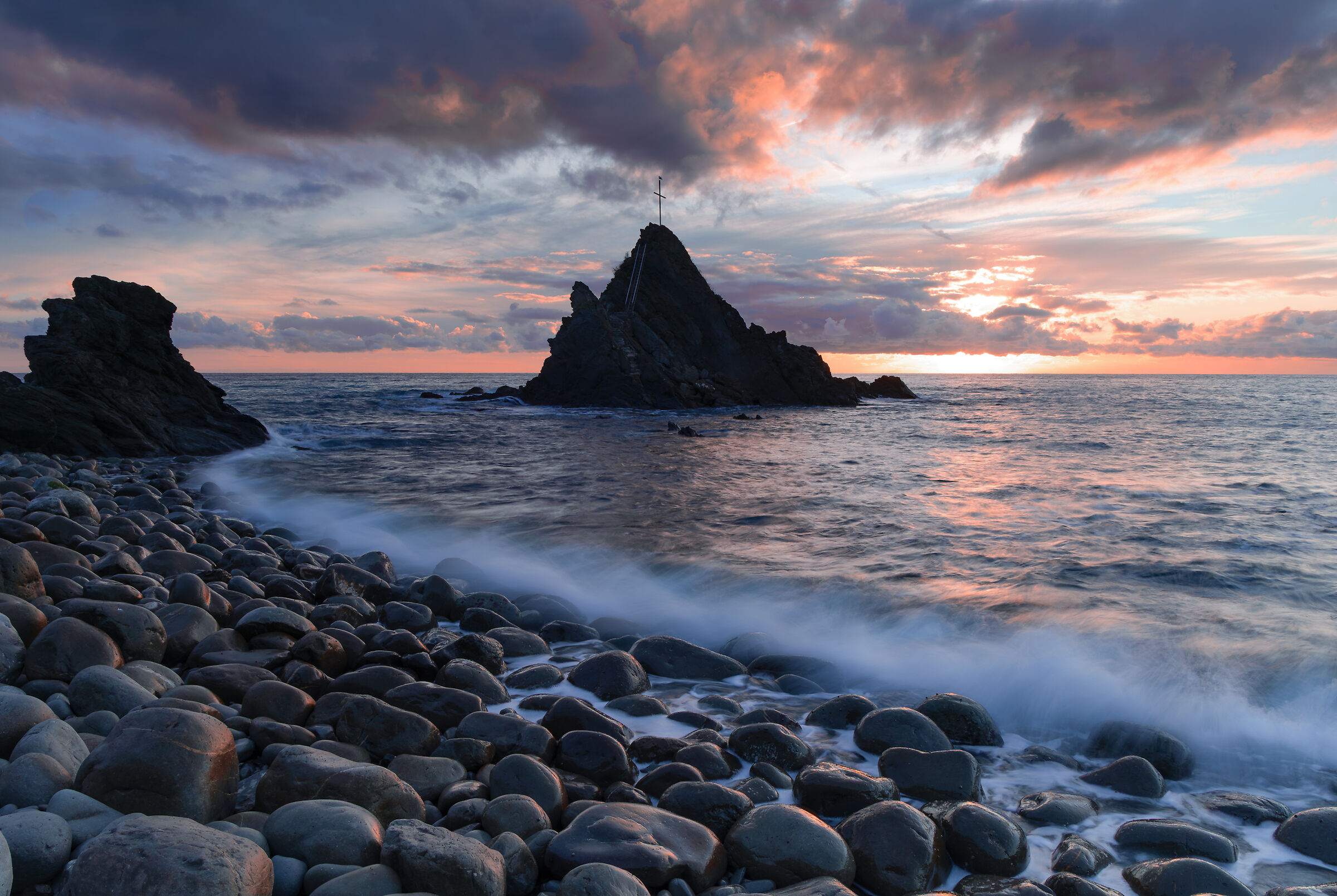 Sunset in Riva Trigoso