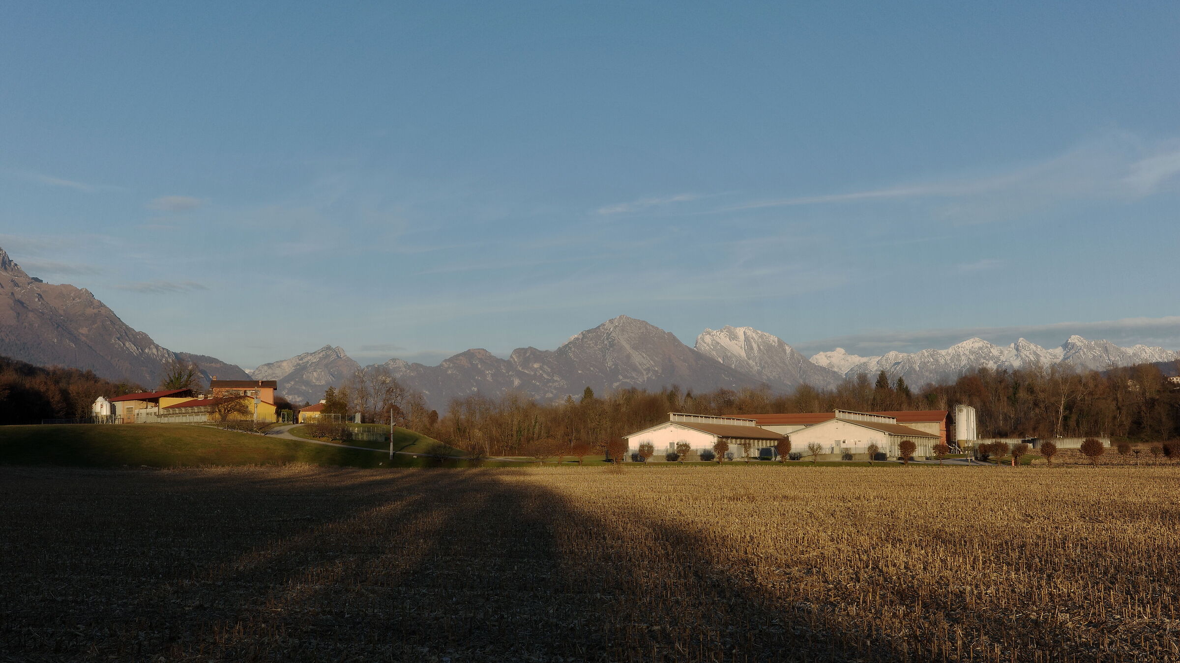 Farm in Praloran at winter noon