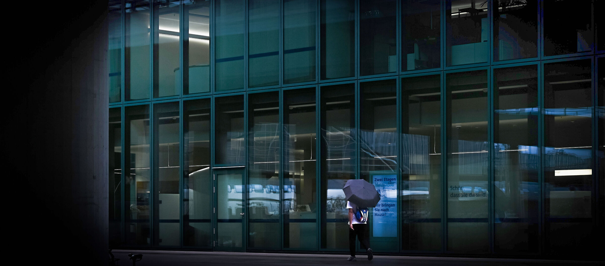 Zürich Hardbrücke Bahnhof.