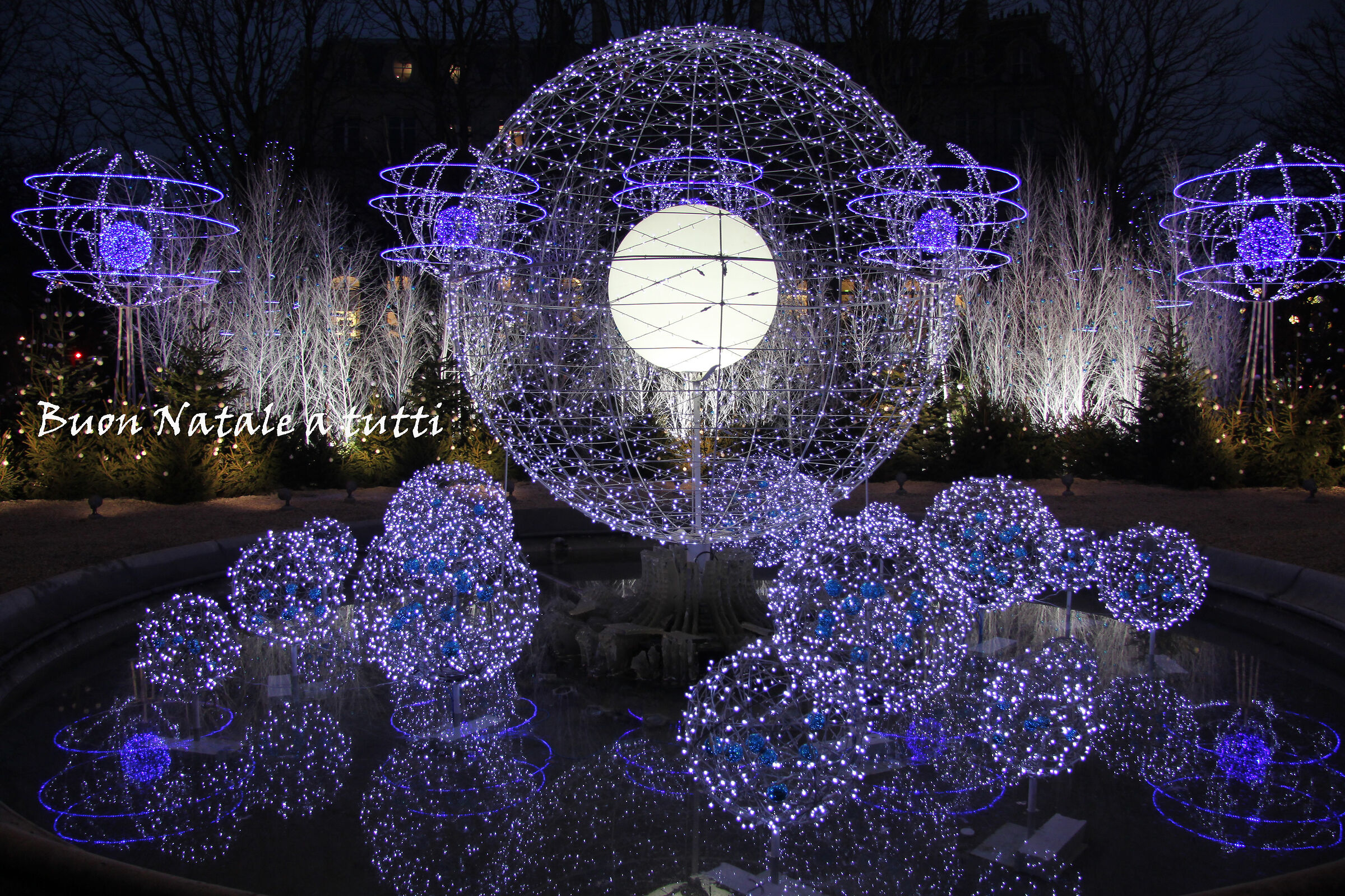 Tanti Auguri di Buone Feste a tutti.