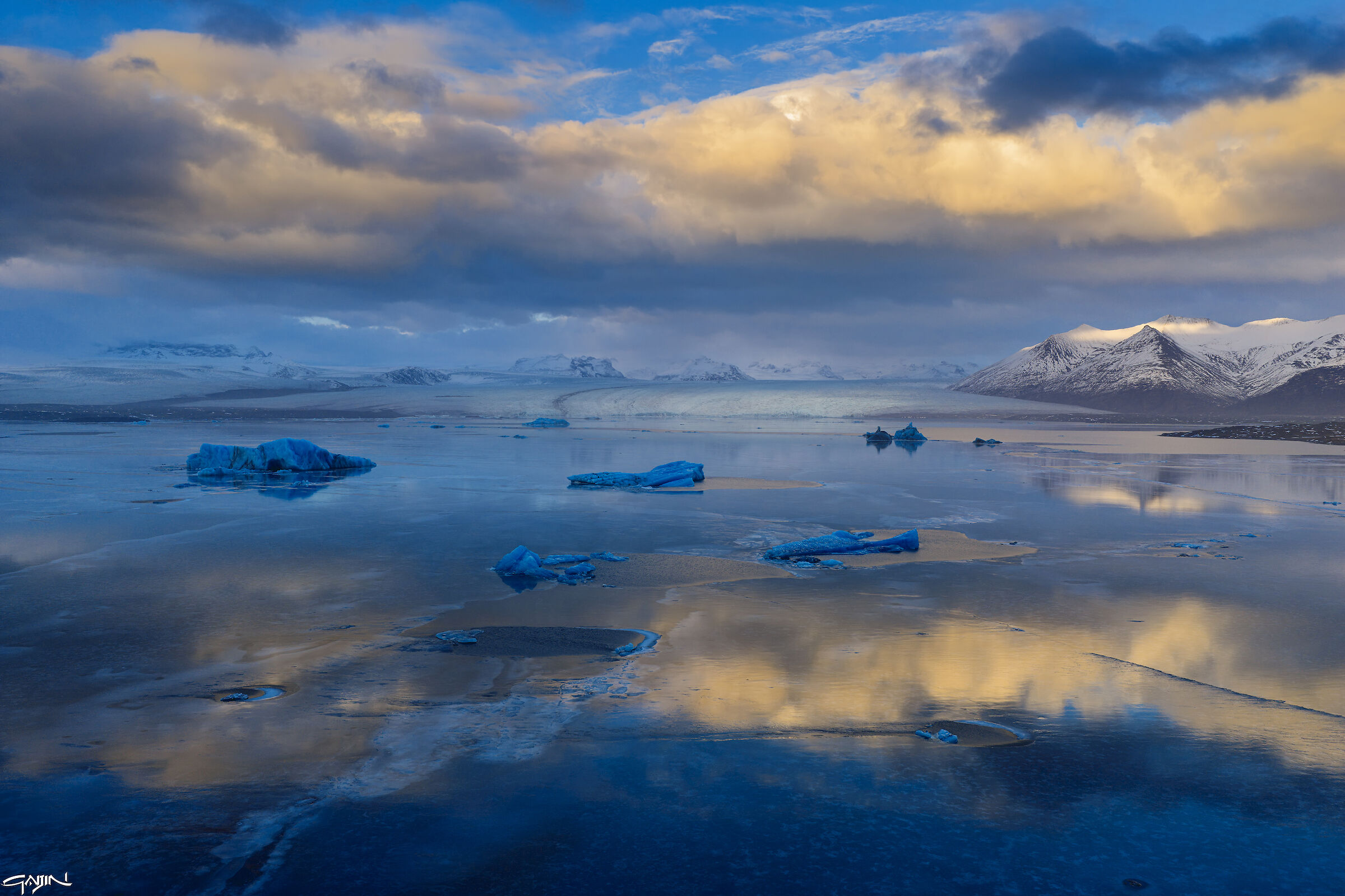 Jokulsarlon in veste invernale