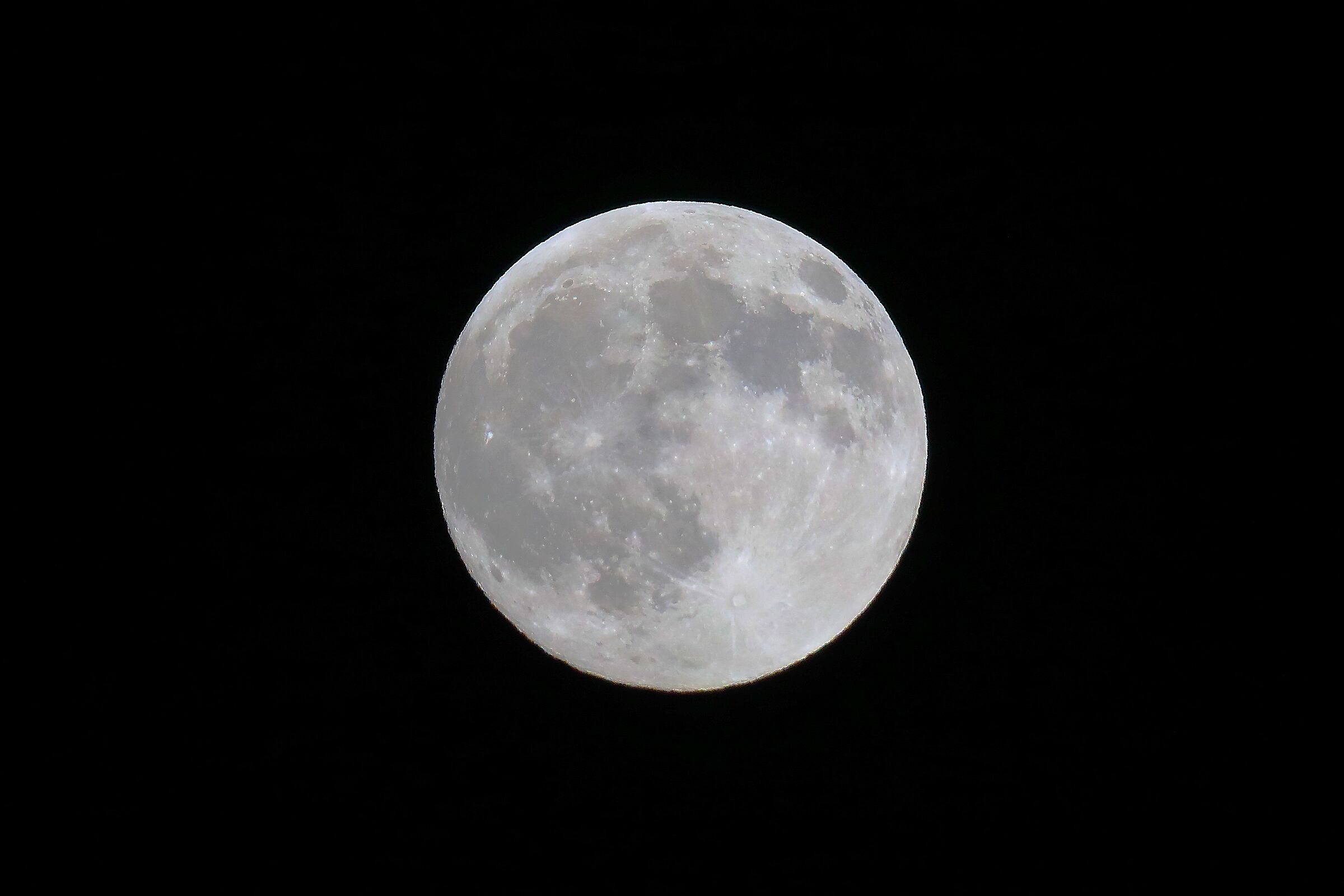 La Luna 06 ottobre 2025 - 0383
