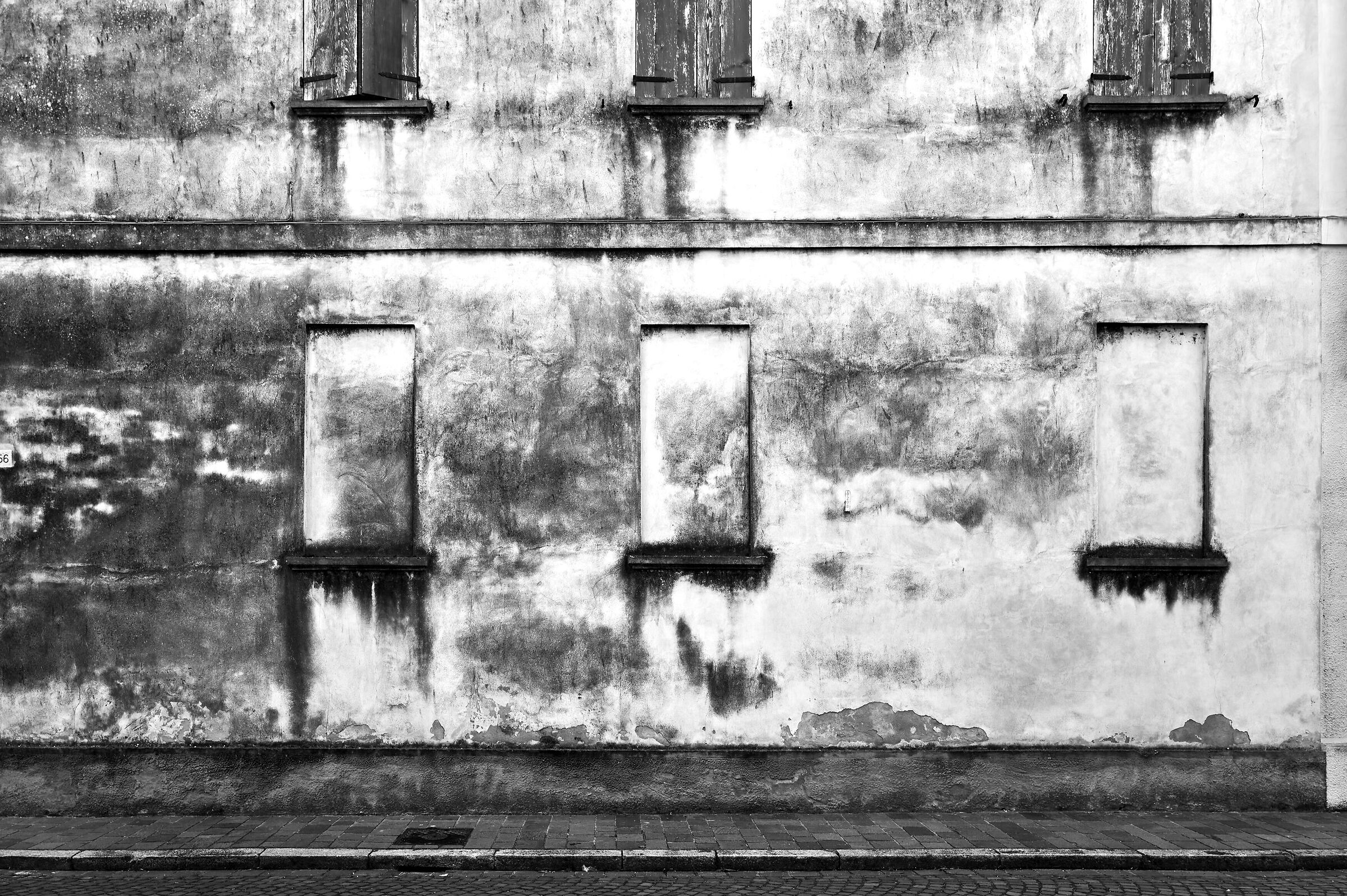 "Windows That No Longer See" - Sabbioneta (MN)