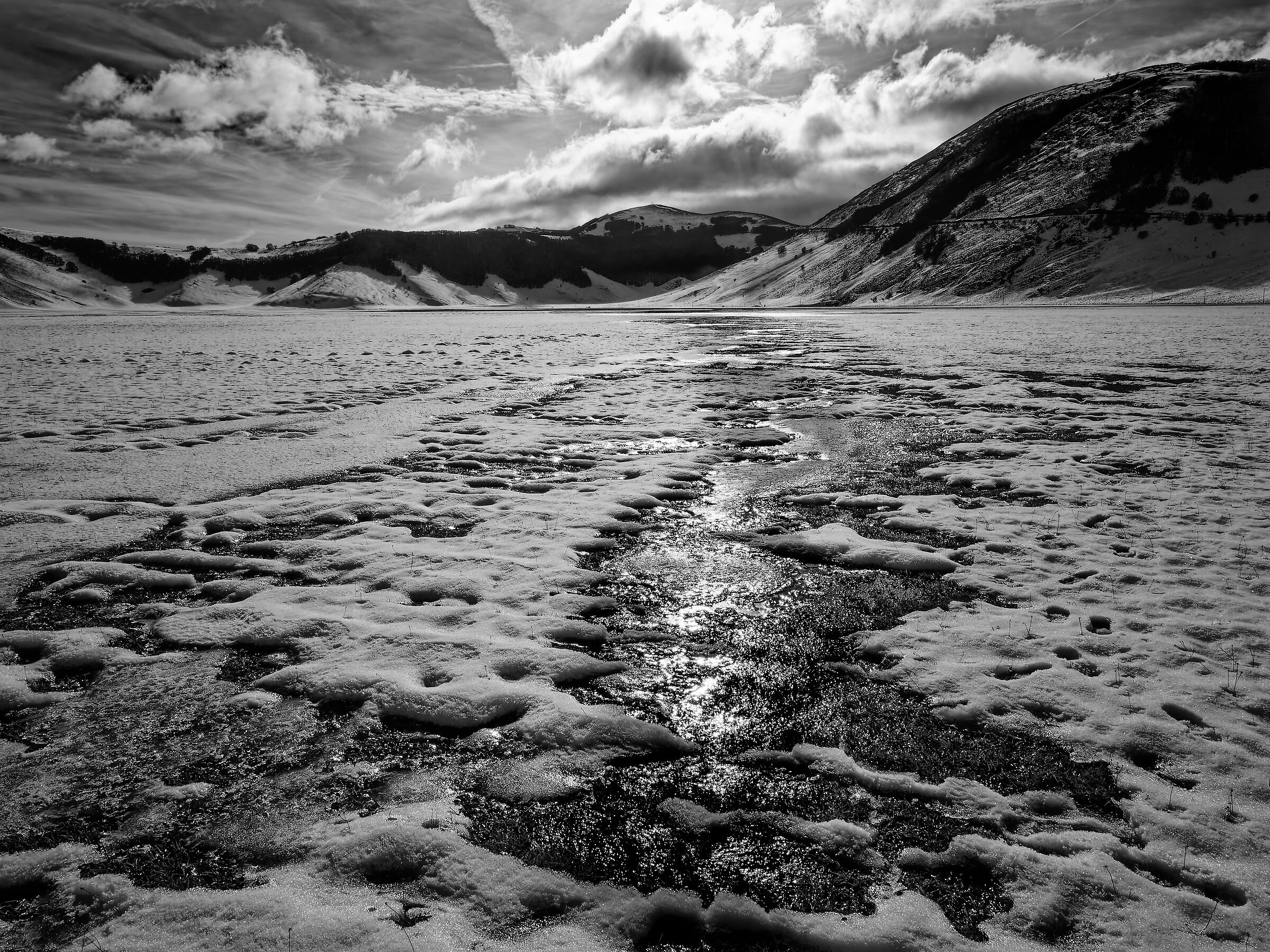 Forca Canapine dai Mergani on the Plain of Castelluccio