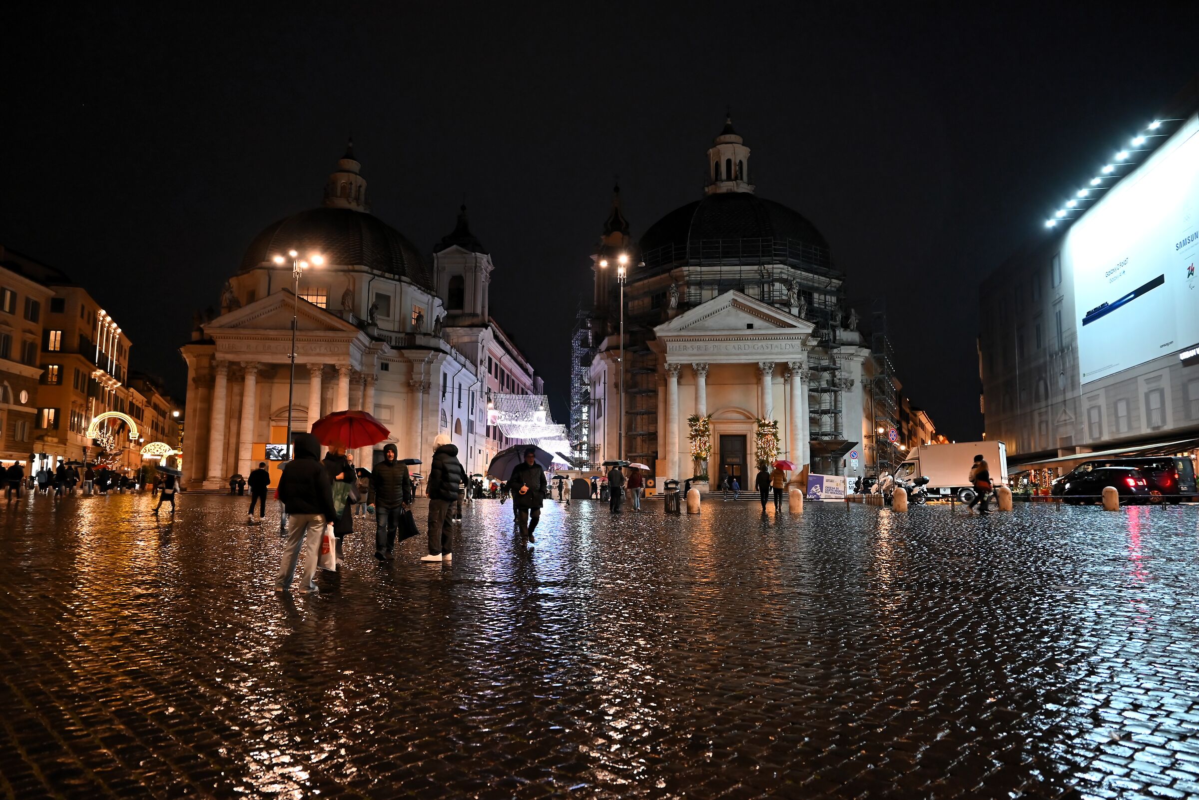 Piazza del Popolo... wet
