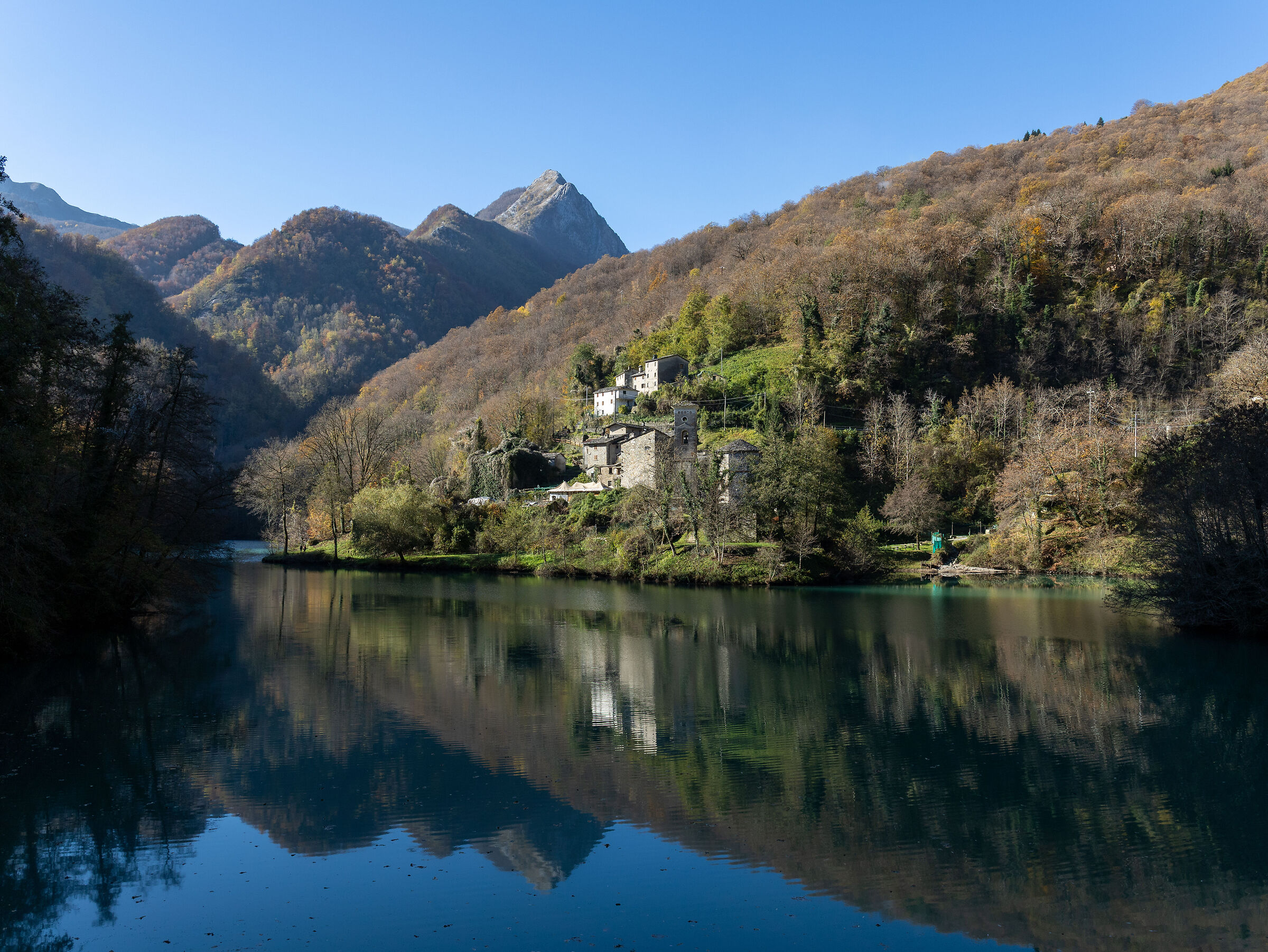 Isola Santa, Garfagnana