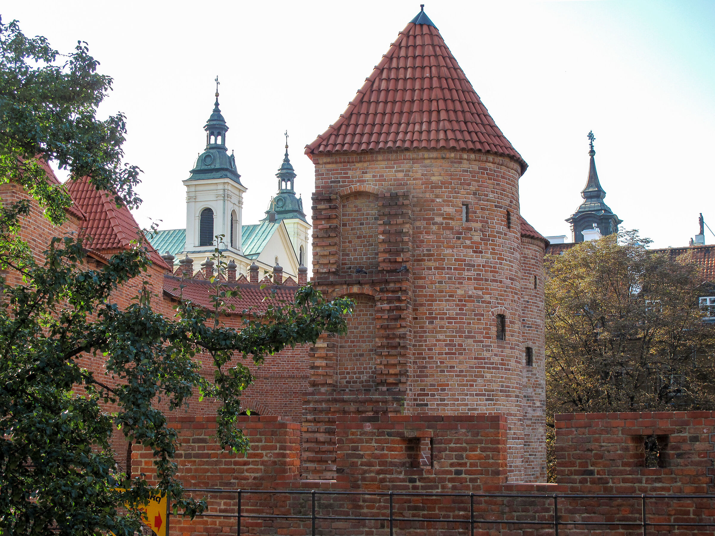 Castello e mura di Barbacane (Nowomiejska)